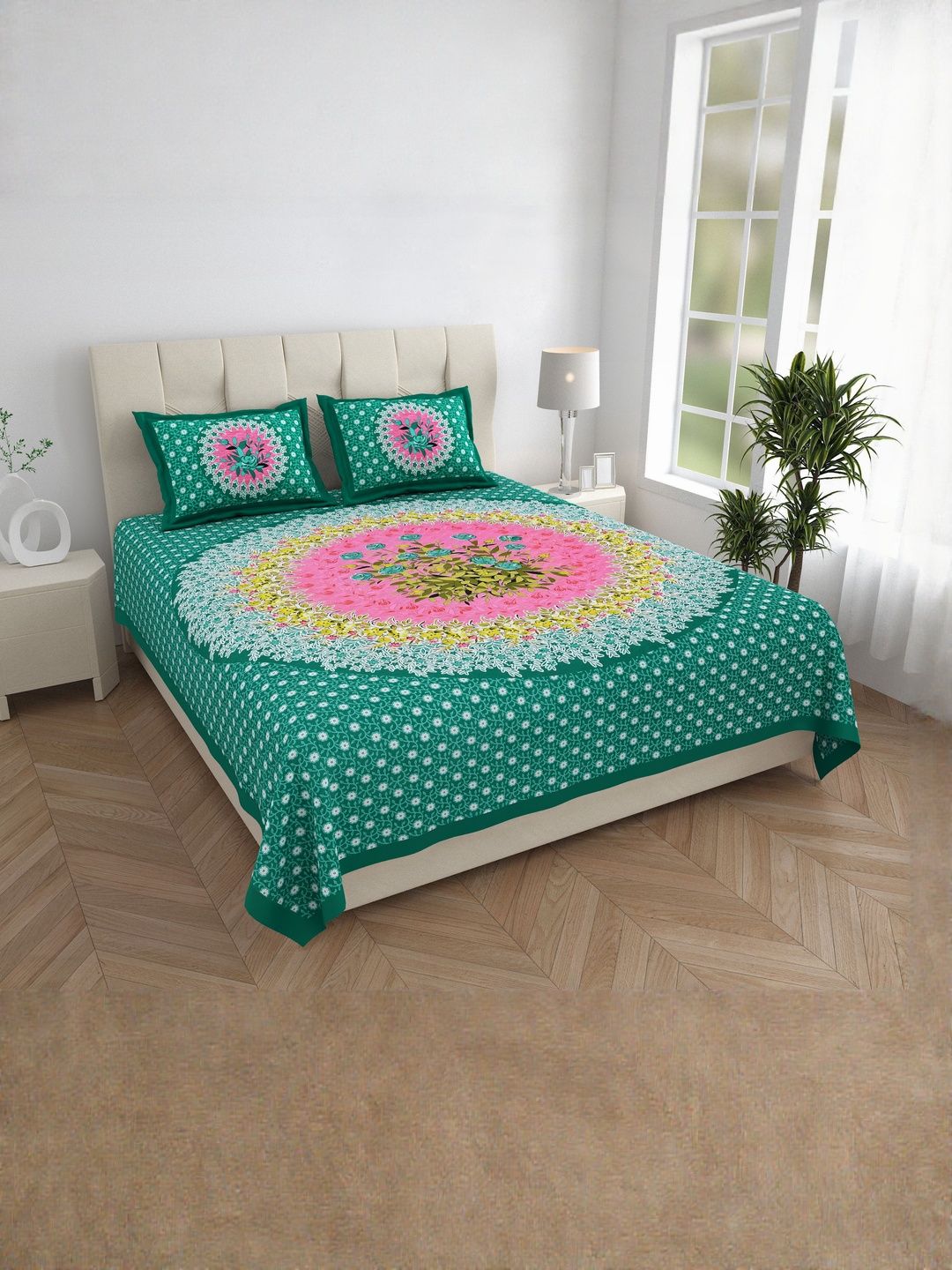 ABHACLOTHO Green & Pink Printed Cotton 144 TC Bedsheet & 2 Pillow Covers 82" x 92.5"-image-27