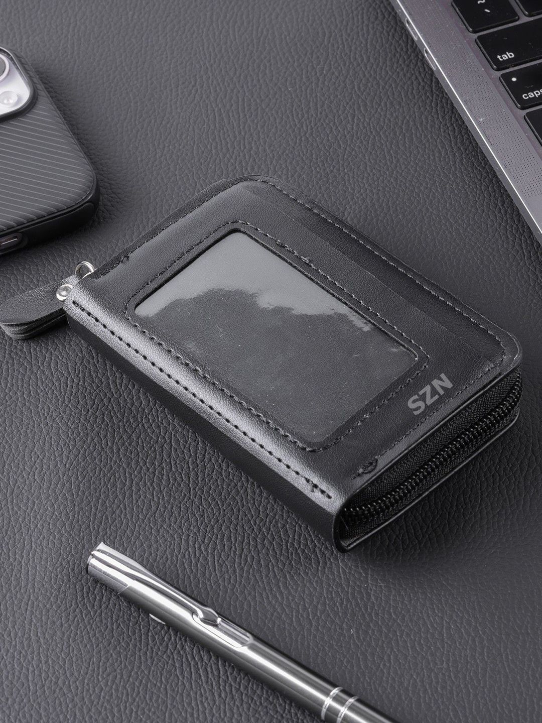 SZN Men Black Leather Card Holder-image-33