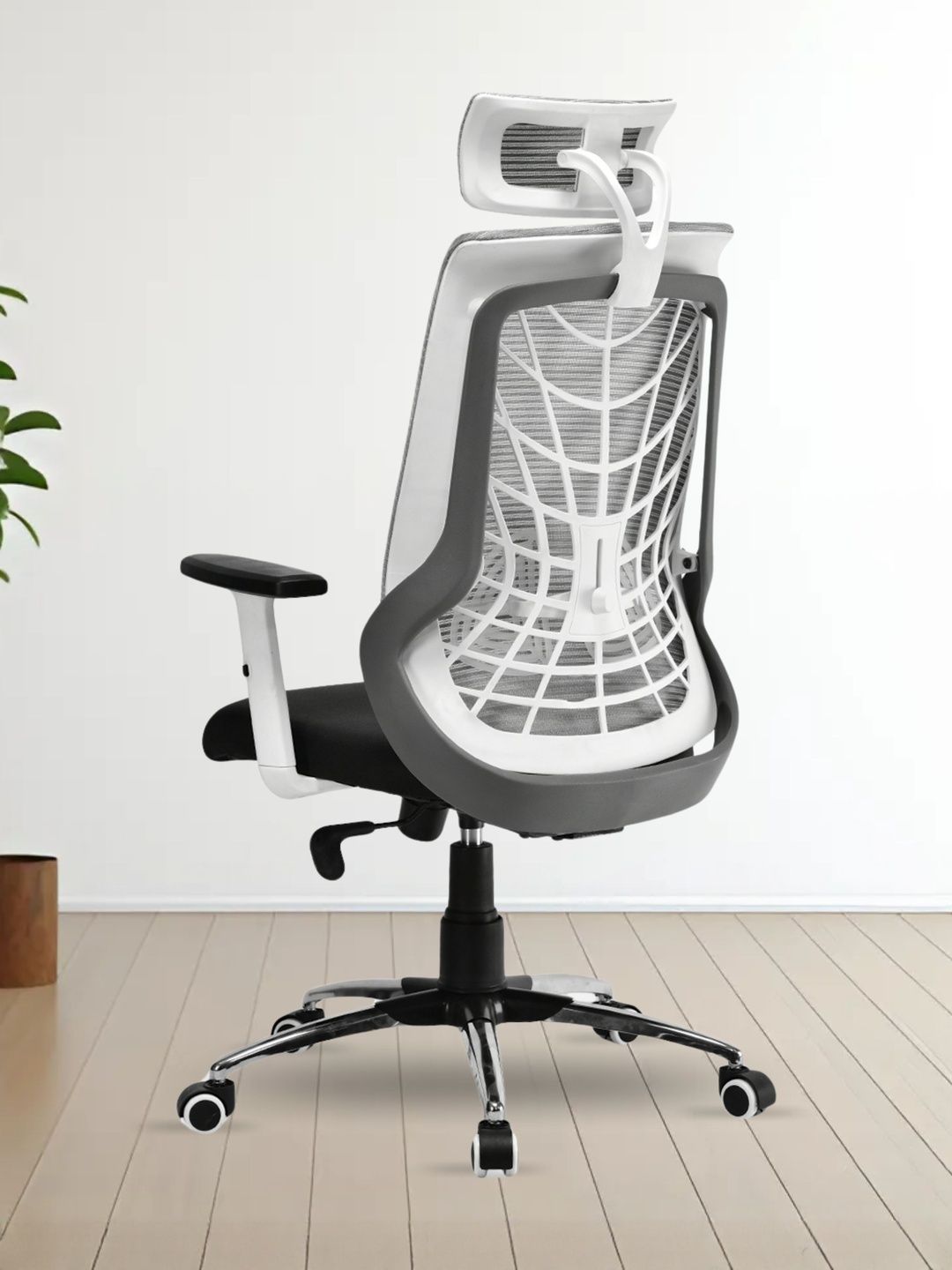 FUGO Unisex Ergonomic Adjustable Height Office Plastic Leatherette Arm Chair