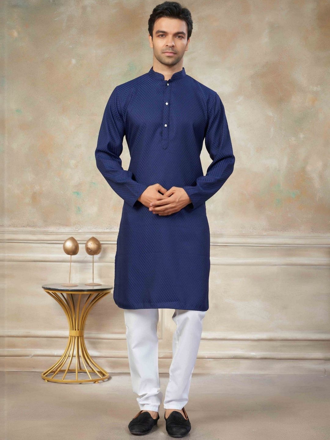 House of Pataudi Embroidered Mandarin Collar Straight Kurta-picture-34