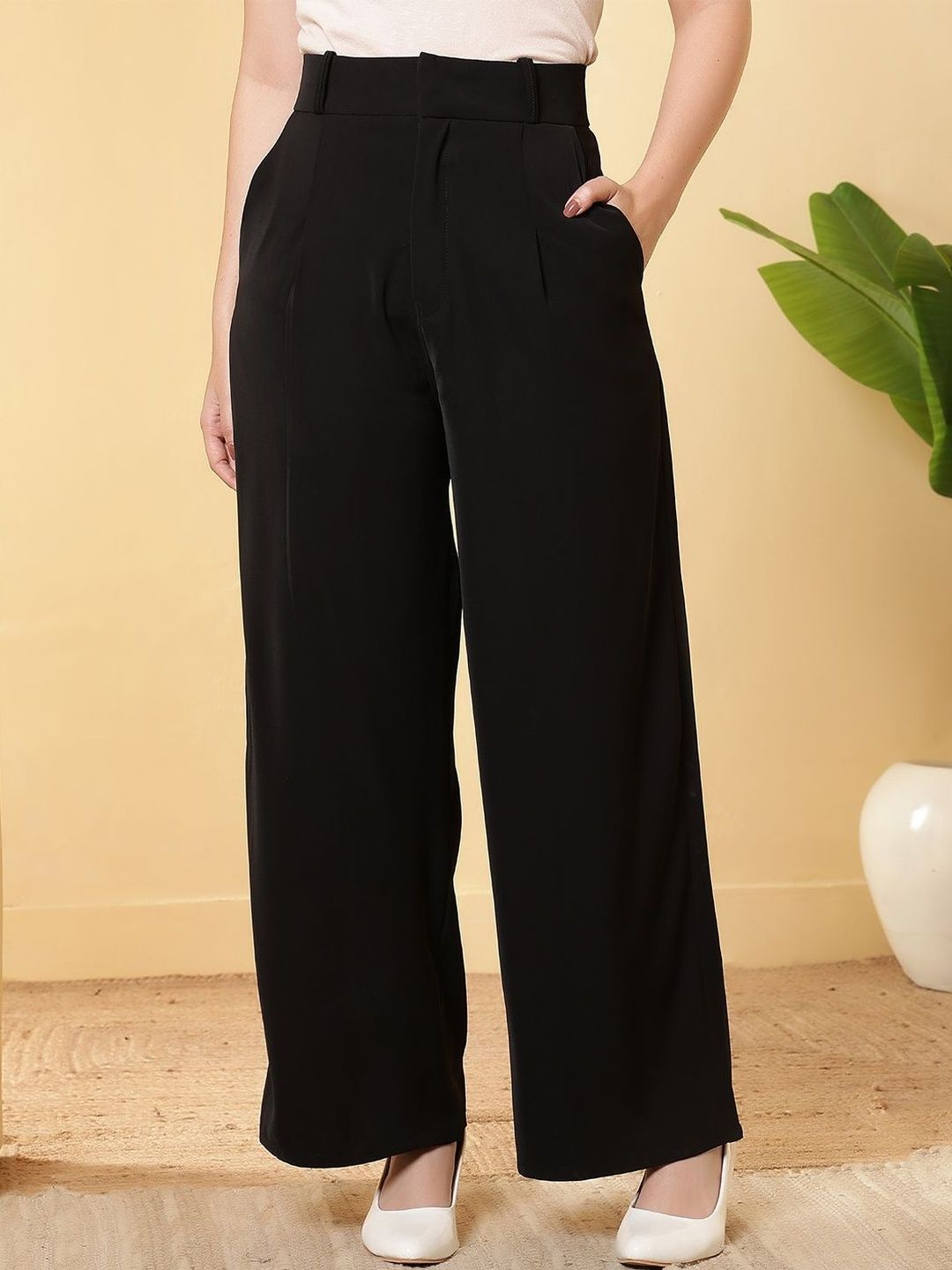 FITHUB Women High-Rise Pleated Trousers-picture-18