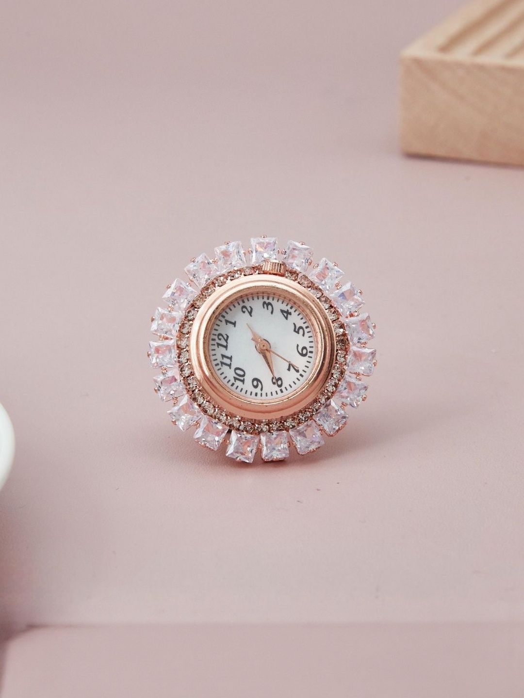 GC PREMIUM JEWELLERY Women Embellished Ring Watch-image-6