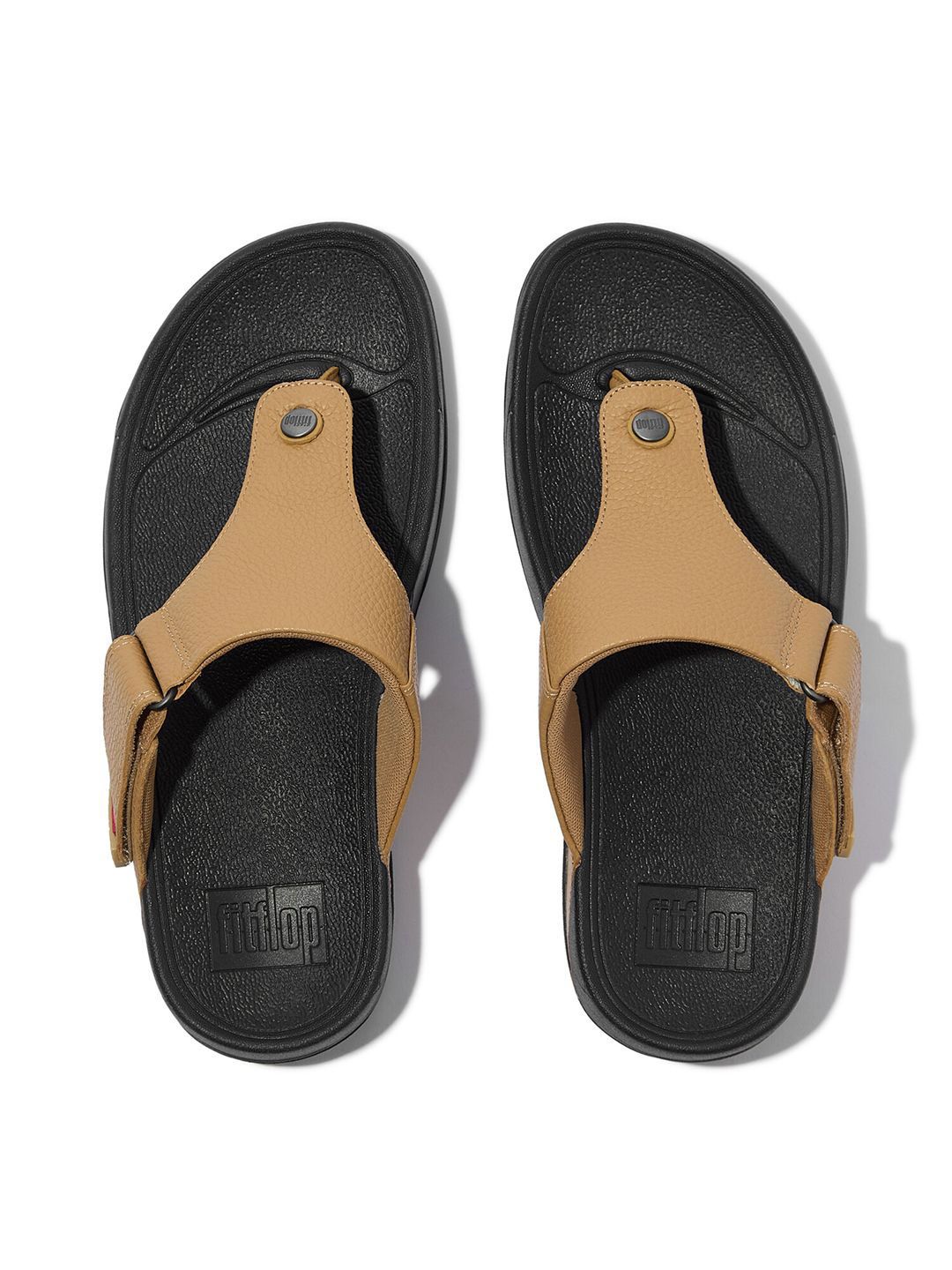fitflop Men Textured Leather Comfort Sandals-image-14