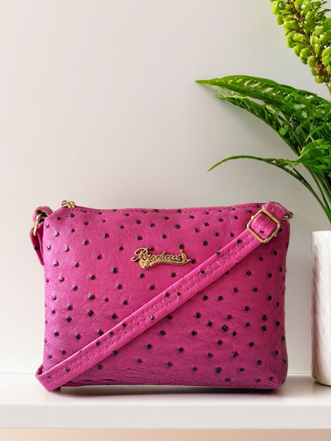 BANDICOOT PU Swagger Sling Bag-picture-39