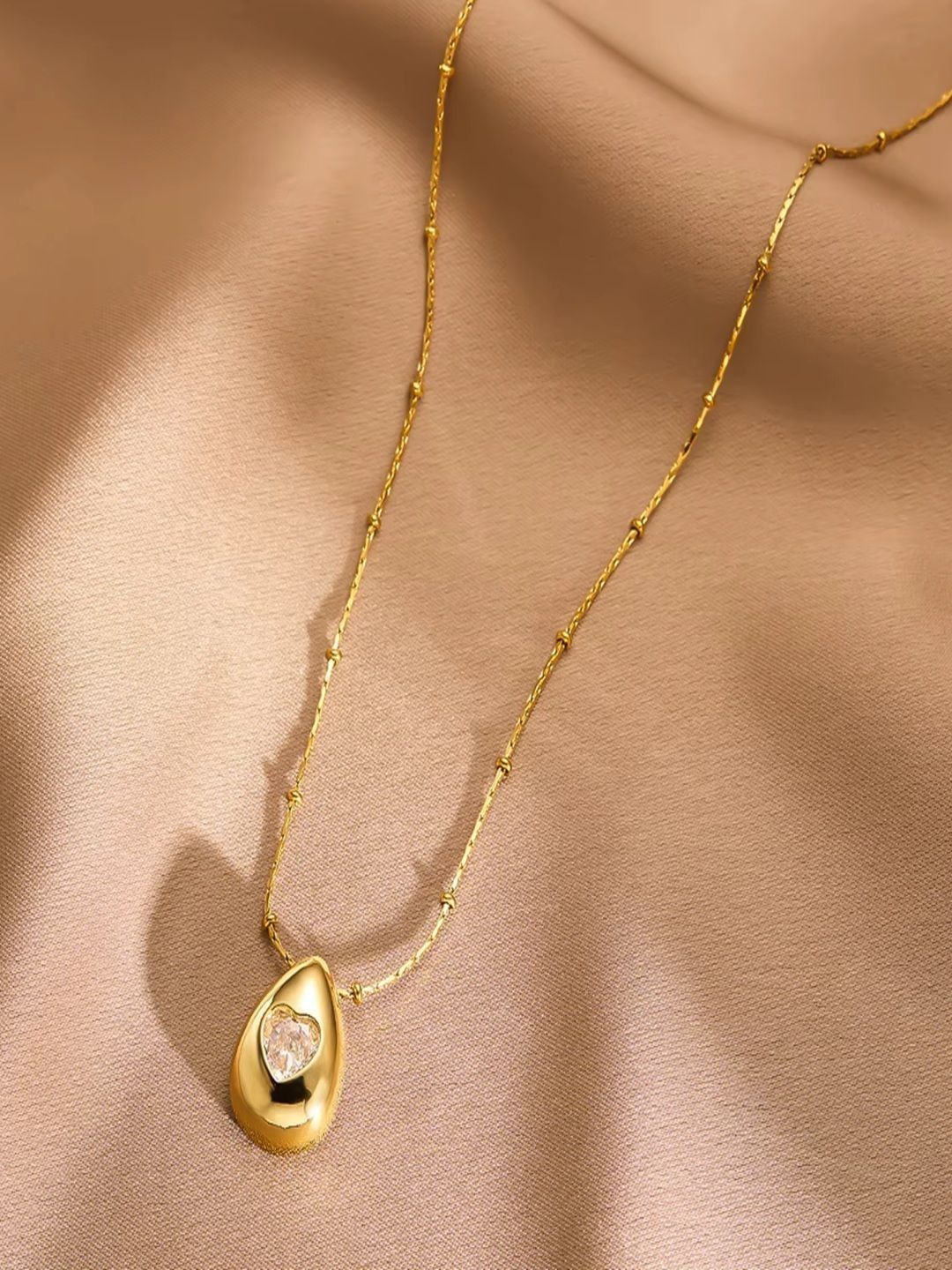 TEULRIP Stainless Steel Gold-Plated Stones Studded Anti-Tarnish Minimal Necklace-picture-16