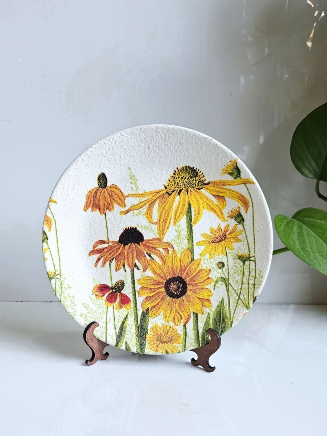 Akira Furnishings Bright Colorful Flowers Design Wall Plate-image-4