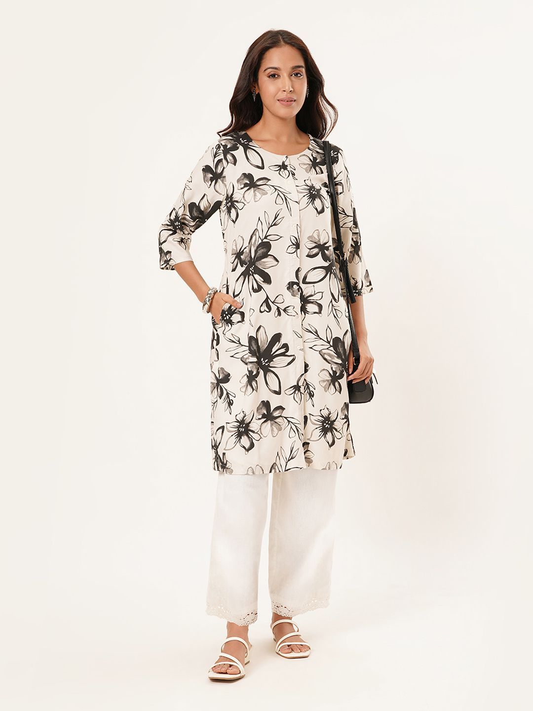 RANGMANCH BY PANTALOONS Women Printed Patchwork Kurta-picture-17