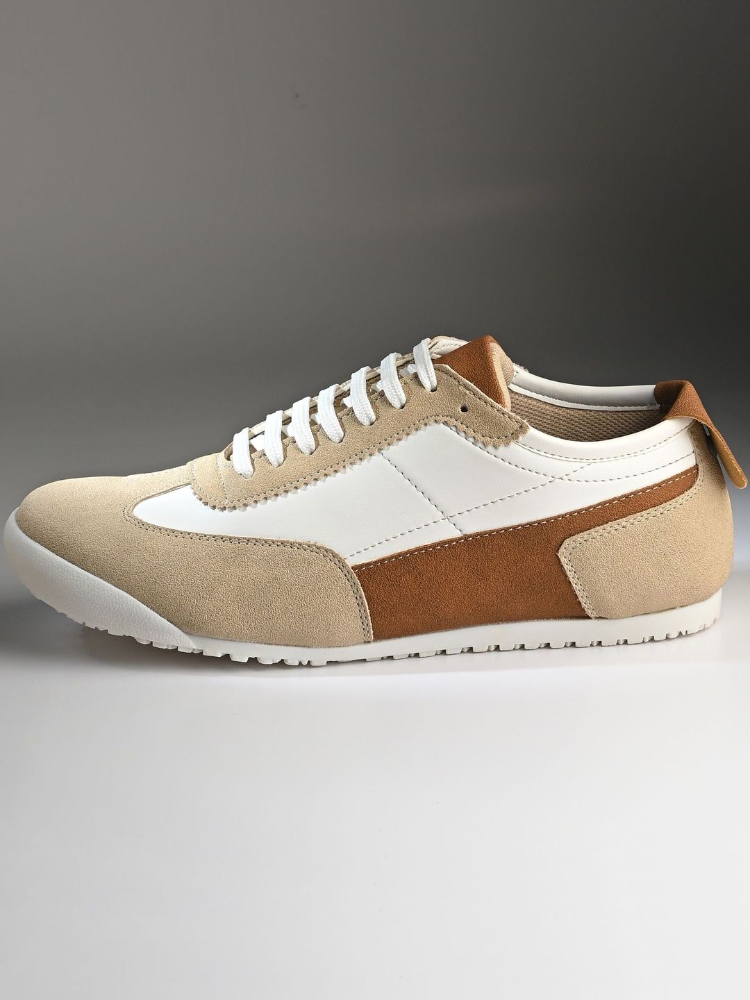 HERE&NOW Men Synthetic Leather Sneakers-picture-23