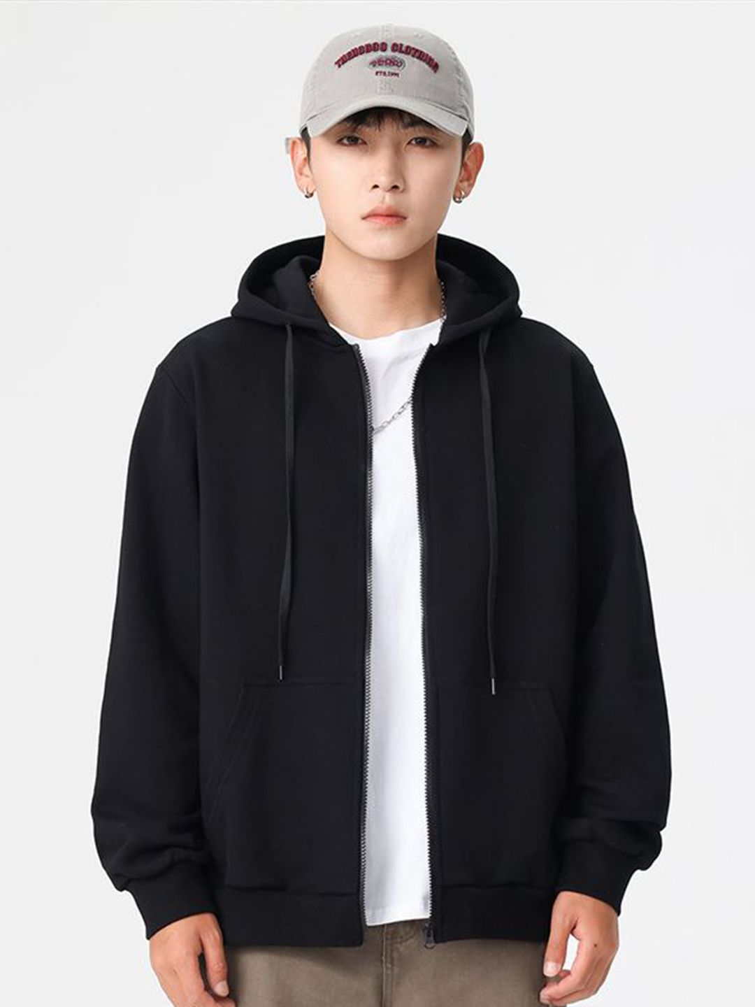 StyleCast x Revolte Men Solid Hooded Neck Long Sleeves Sweatshirt-picture-22