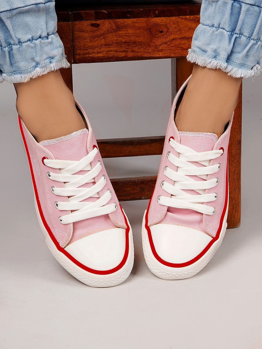 Roadster Women Casual Sneakers-picture-36
