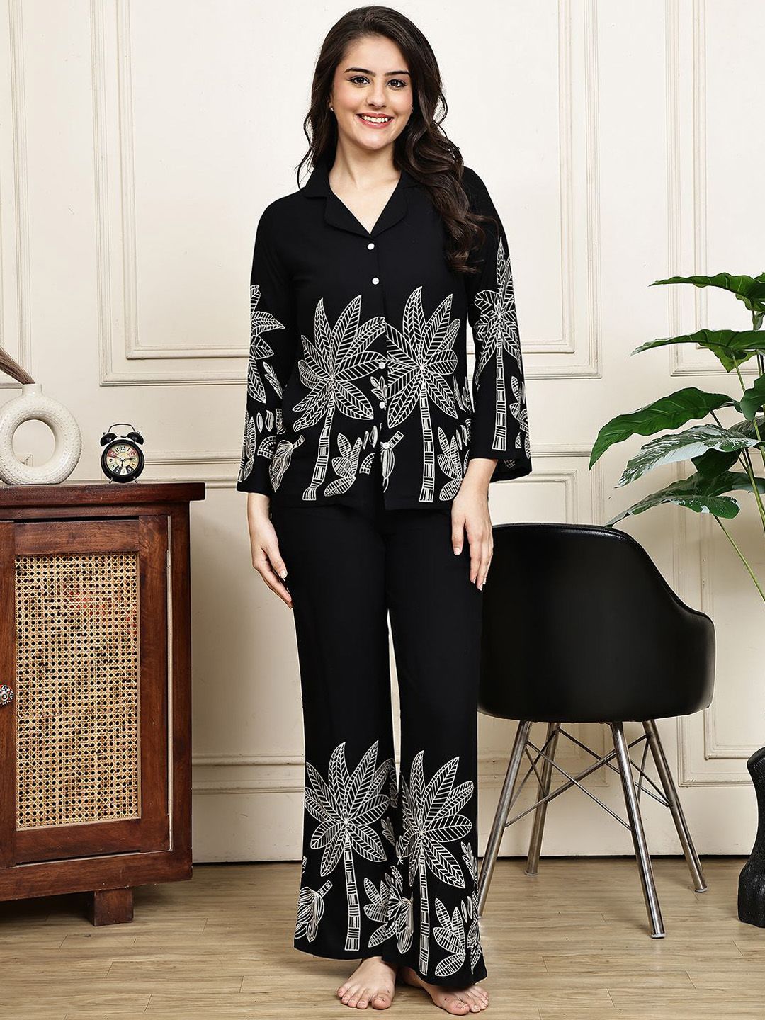 Claura Women Printed Night suit