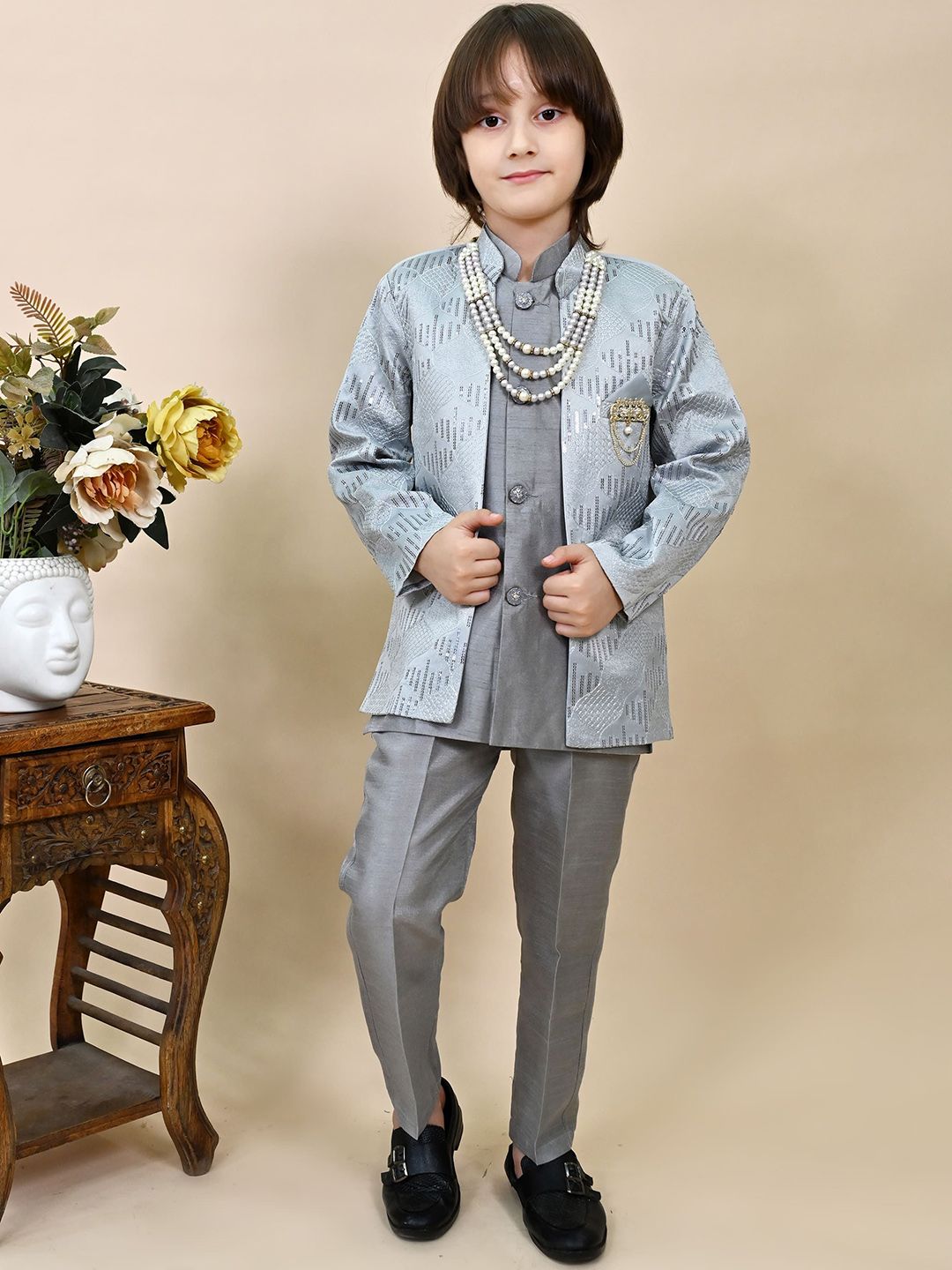 BT DEZINES Boy Embroidered Sherwani Set-picture-44
