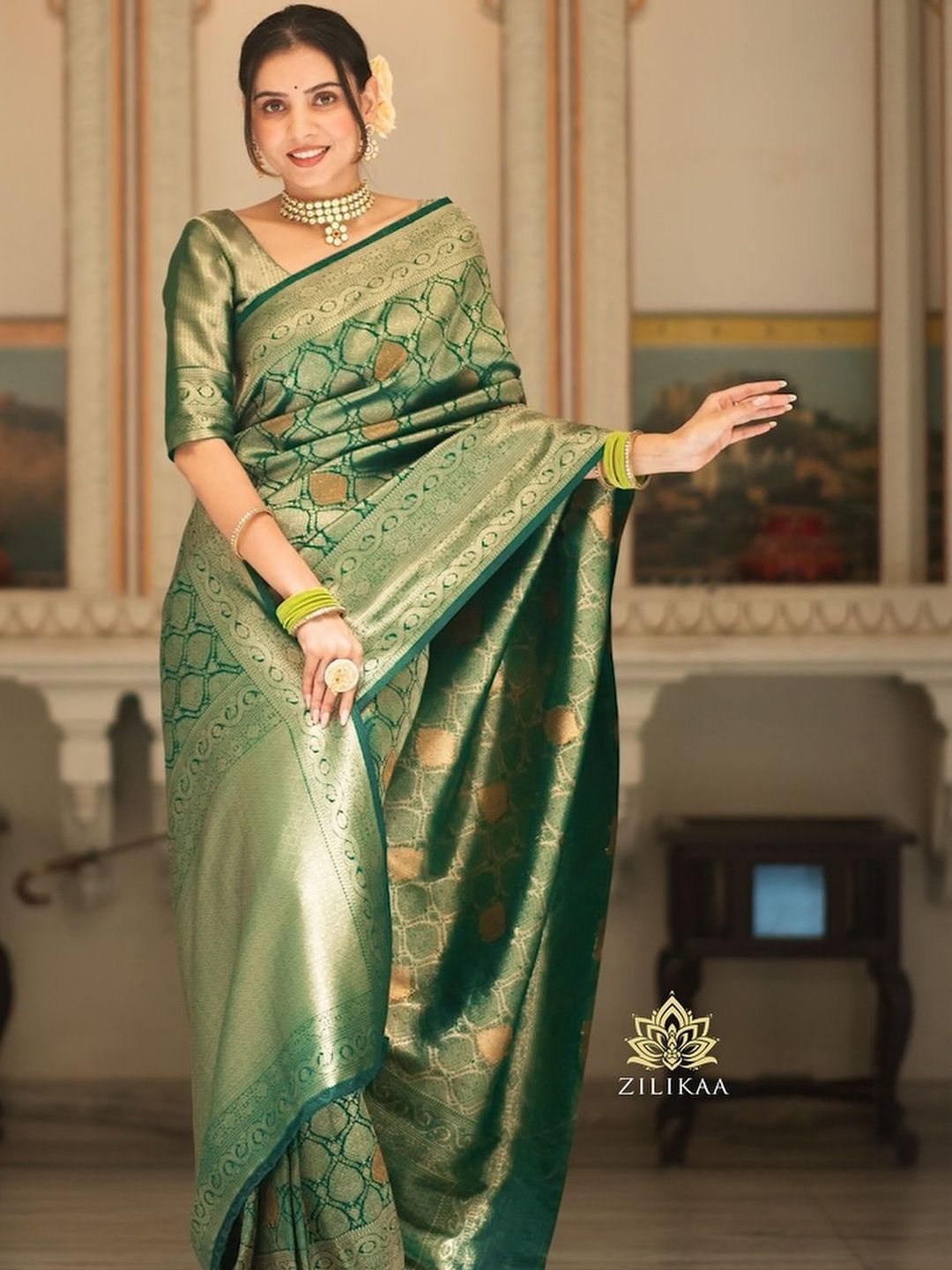 CANIZZARO Woven Design Zari Banarasi Saree-image-23