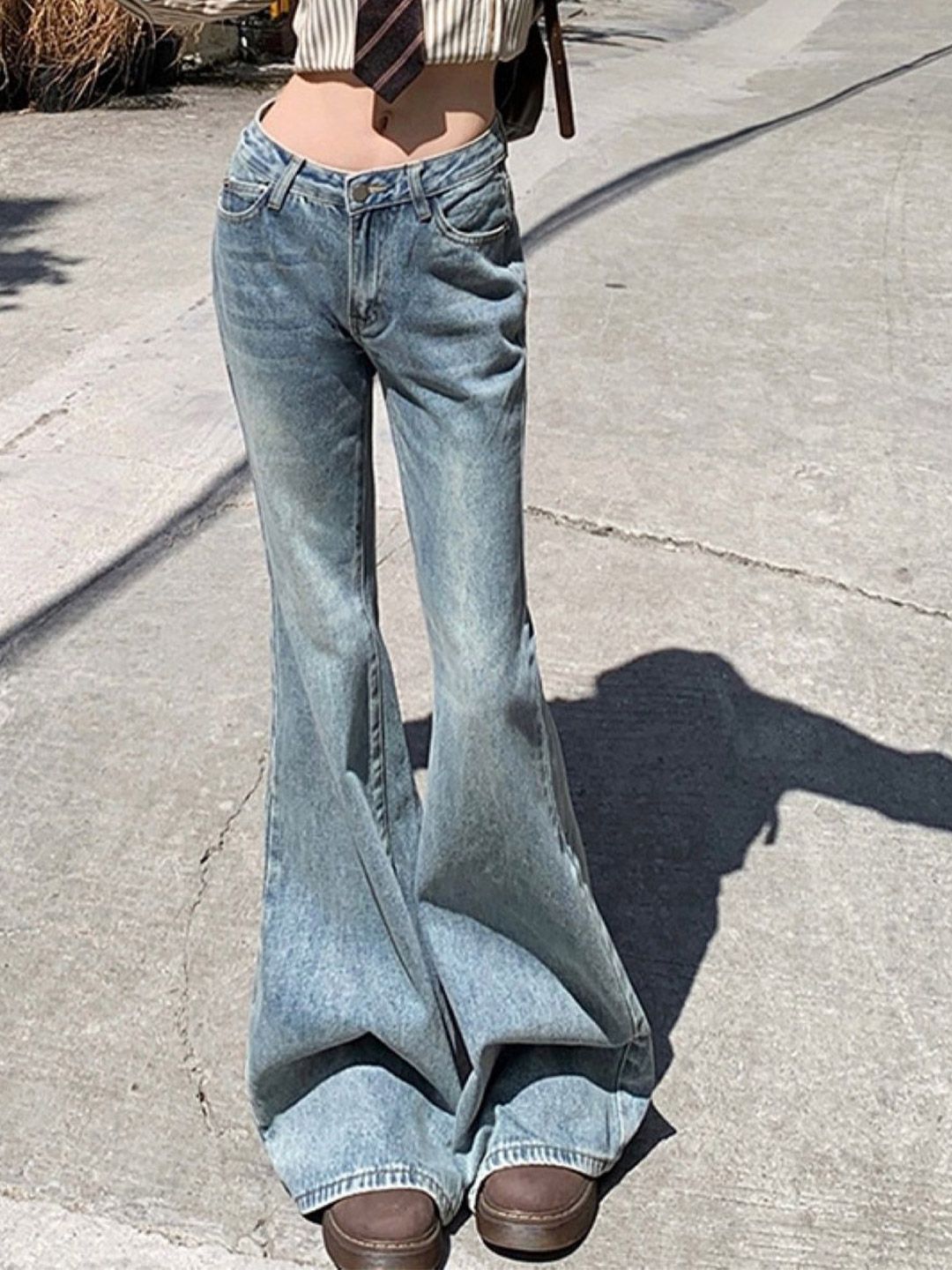 StyleCast Women Regular Fit Mid-Rise Light Fade Cotton Jeans-picture-22