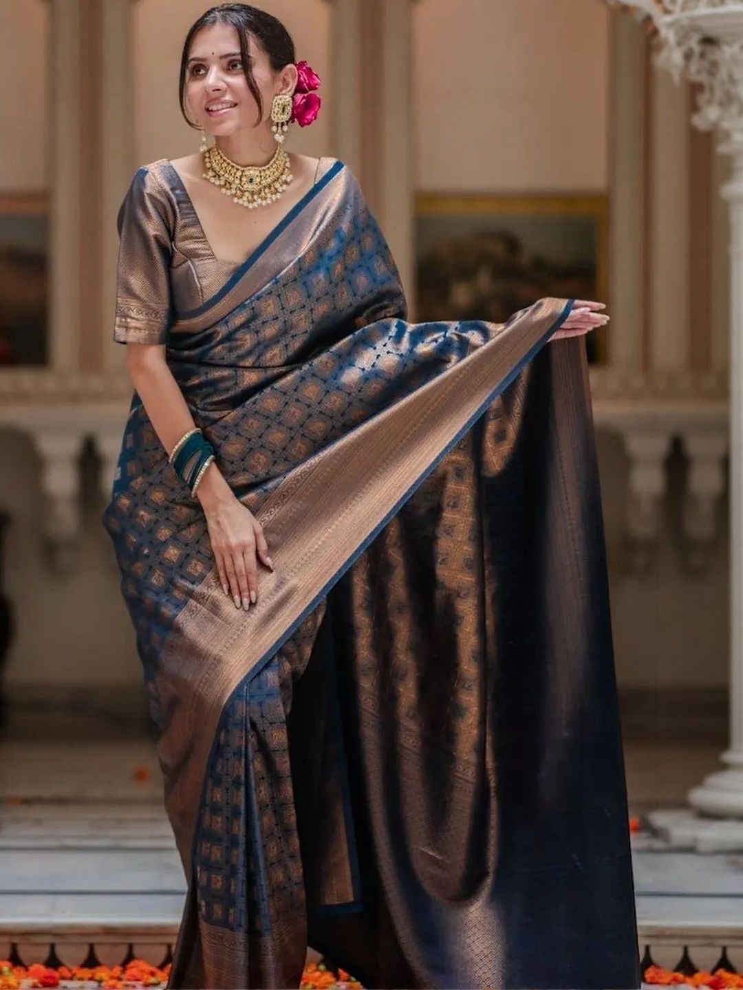 CANIZZARO Ethnic Motifs Woven Design Embllished Jacquard Silk Zari Banarasi Saree-picture-11