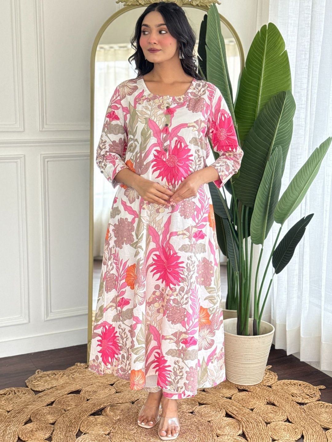 ESPARZA Women Floral Printed Regular Pure Cotton Kurta with Trousers-picture-42
