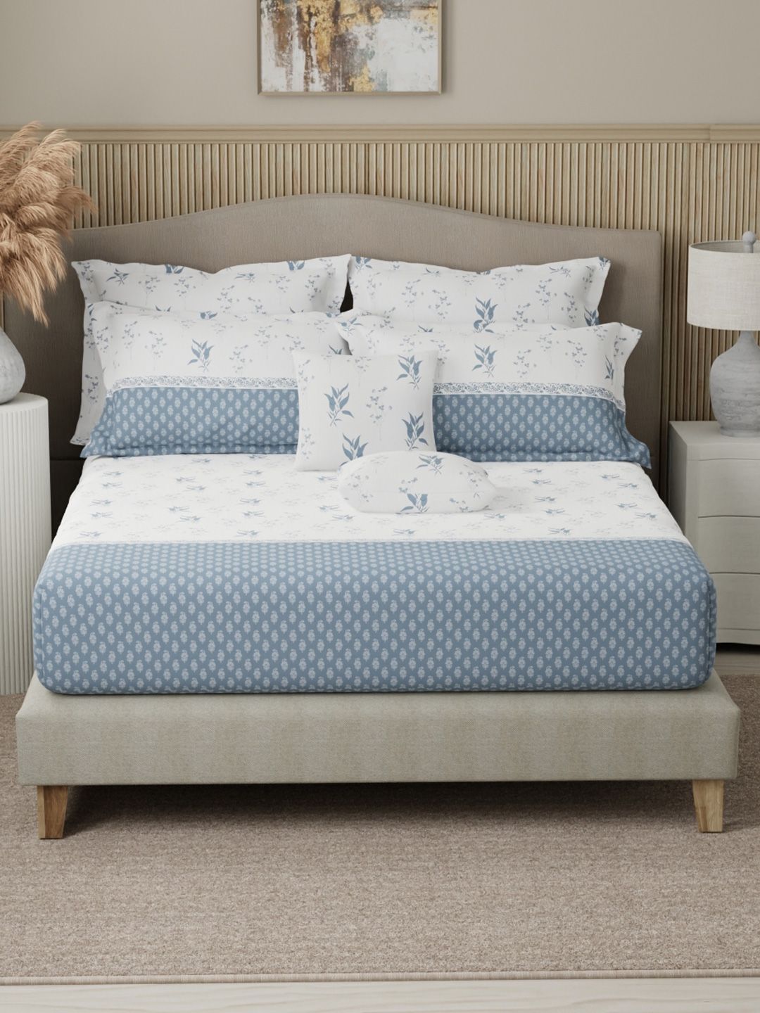 Boutique Living India Blue & White Printed 400TC Cotton King Bedsheet Set 2.74 m x 2.74 m-image-44