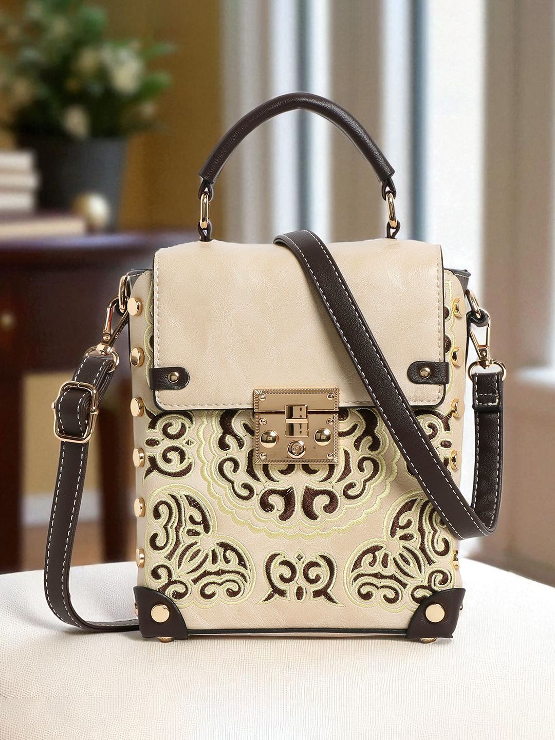 Exotic Self Design Shopper Handheld Bag With Embroidered Details-picture-14