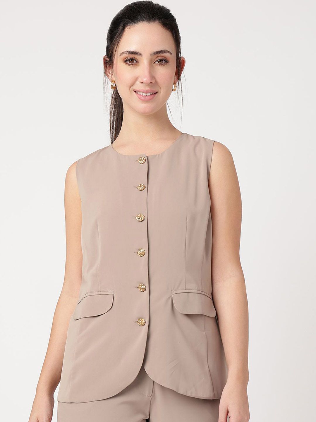 Strong And Brave Round Neck Waistcoat-picture-32