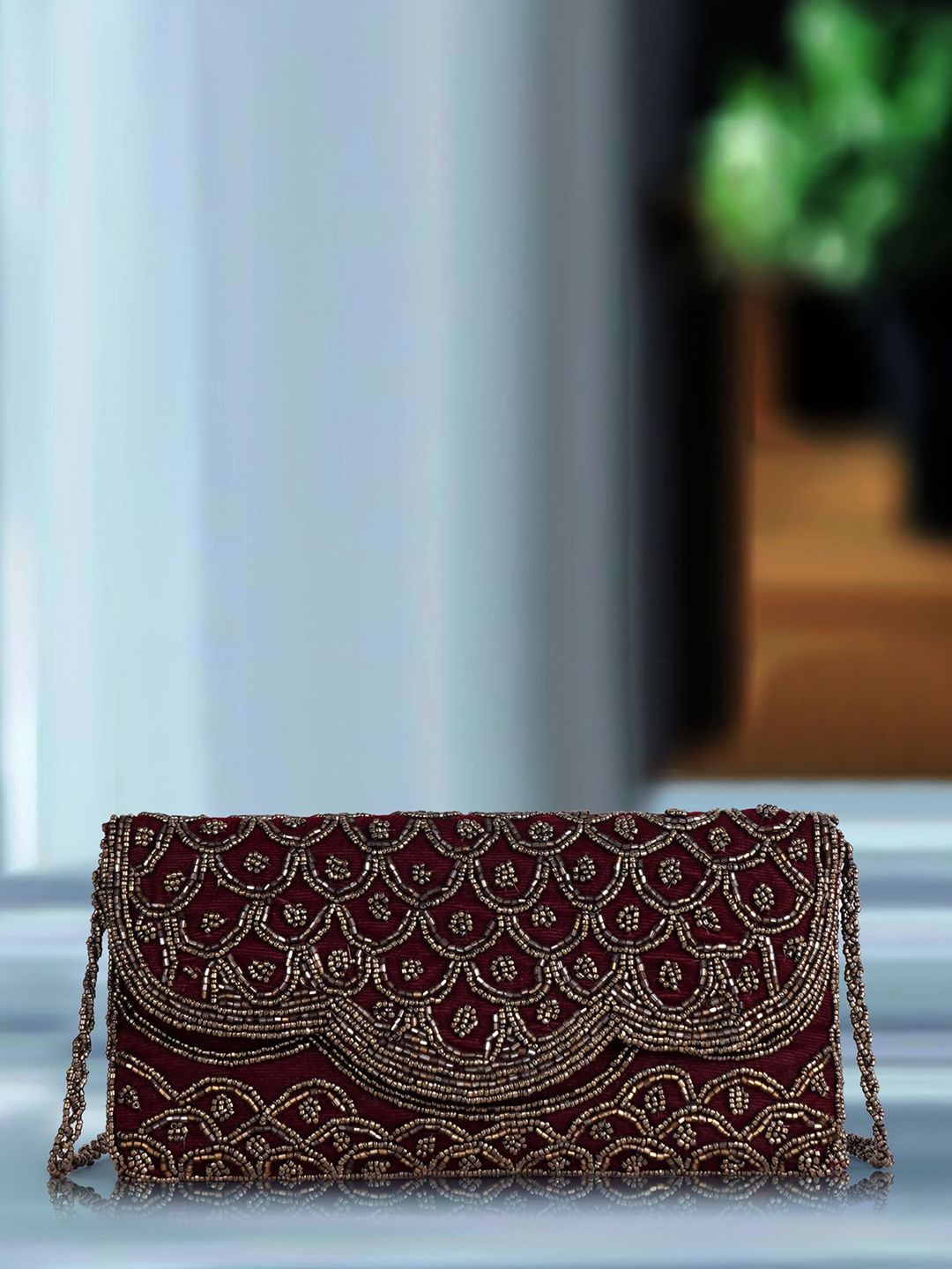 Lancer Embroidered Velvet Purse Clutch-picture-52