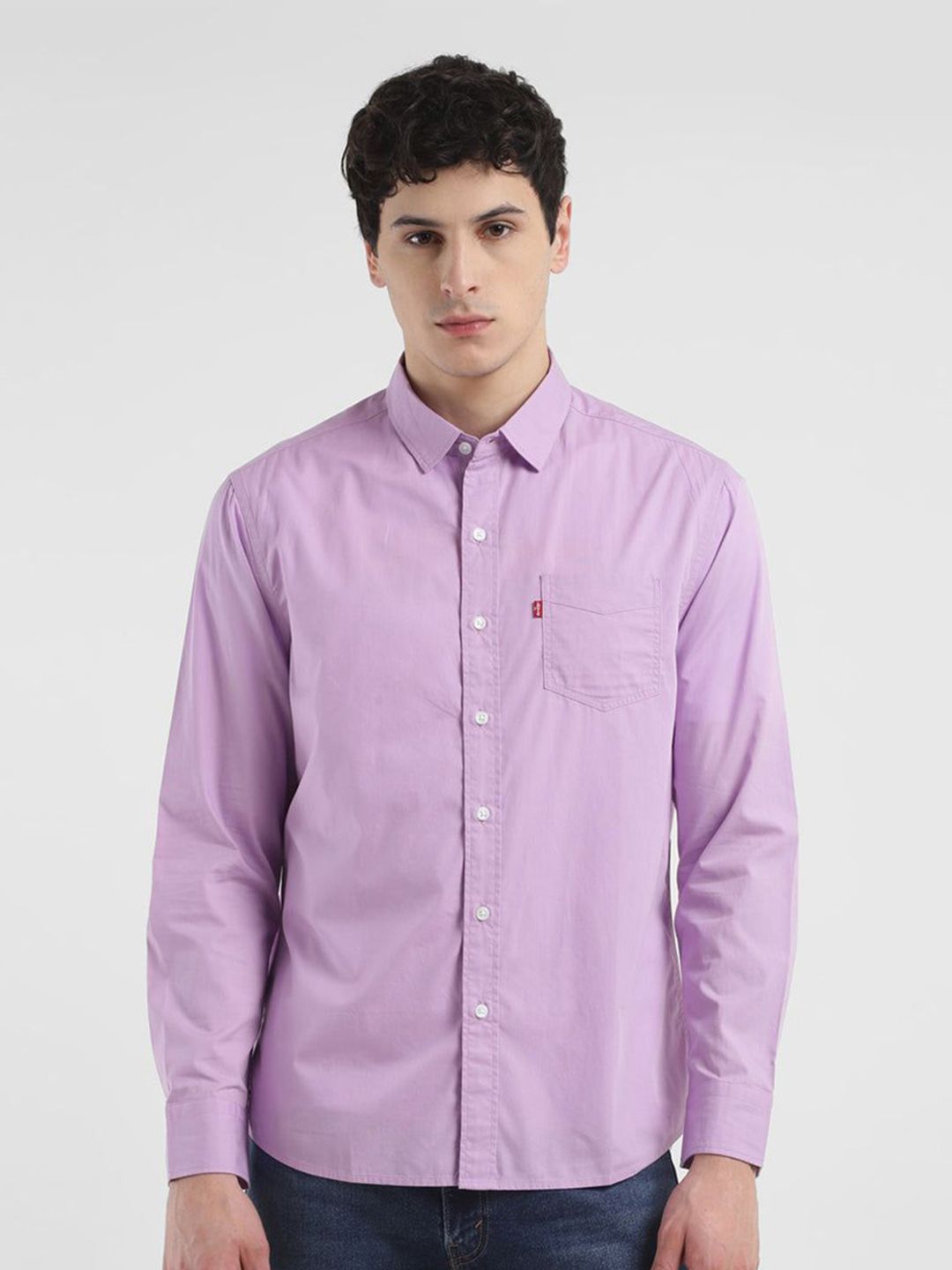 Levis Men Classic Slim Fit Solid Spread Collar Pure Cotton Casual Shirt-picture-20