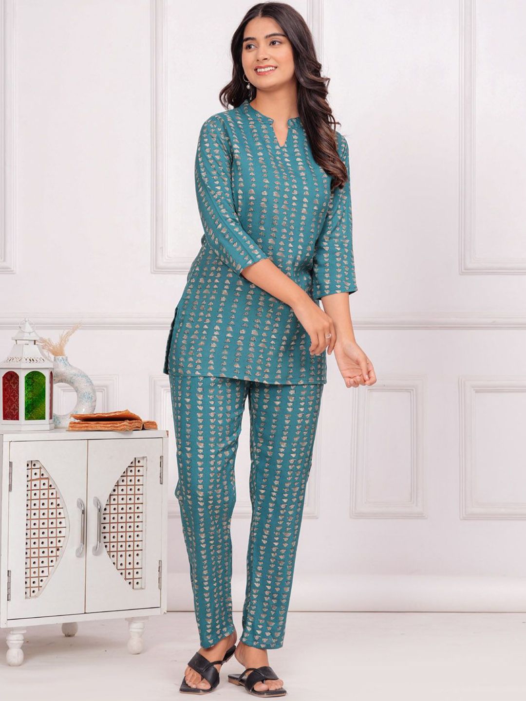 Chandbaali Printed Mandarin Collar Cotton Top With Trouser-picture-11