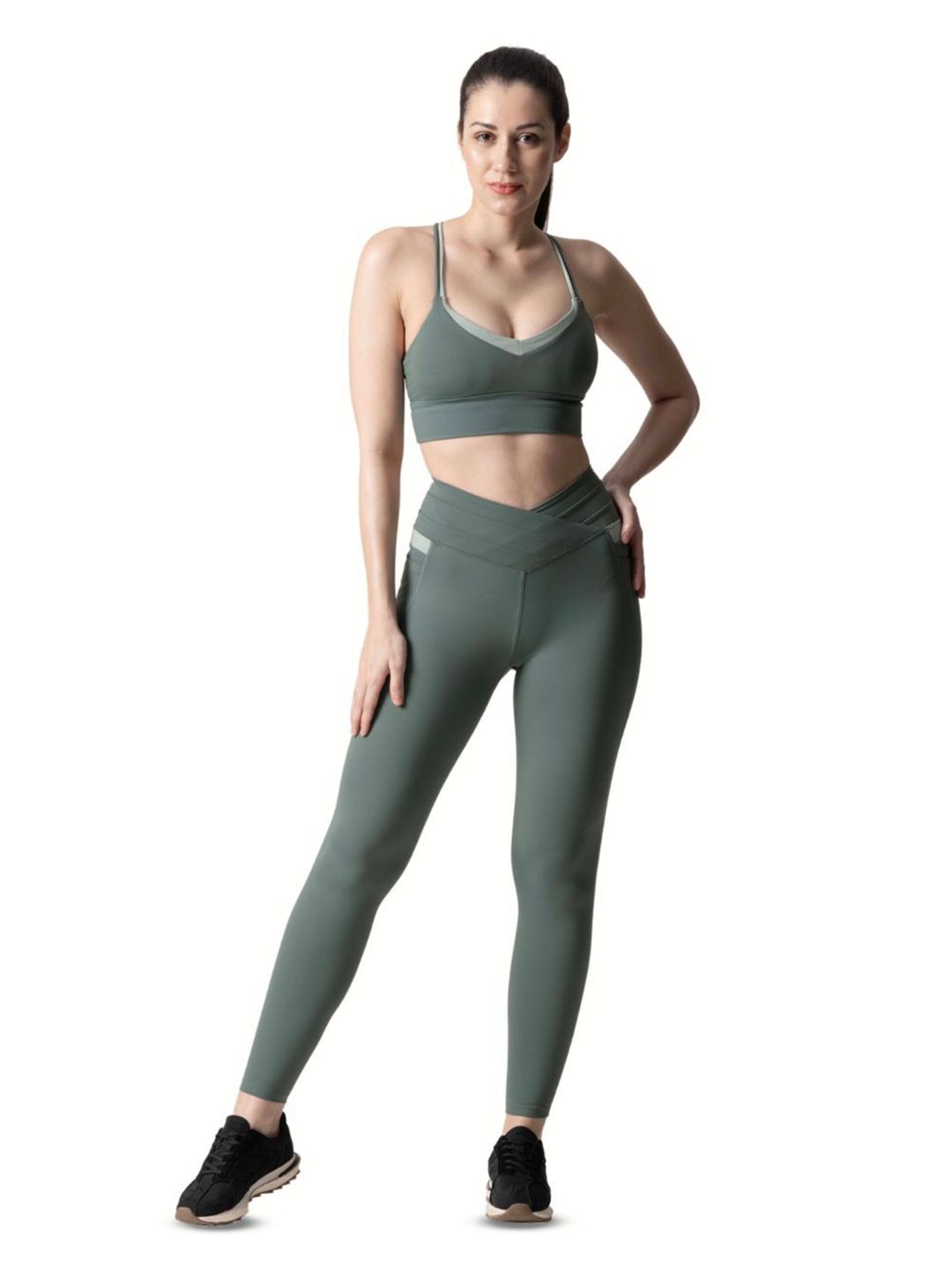 STRCH Women Medium Coverage Lightly Padded Sports Bra-picture-28