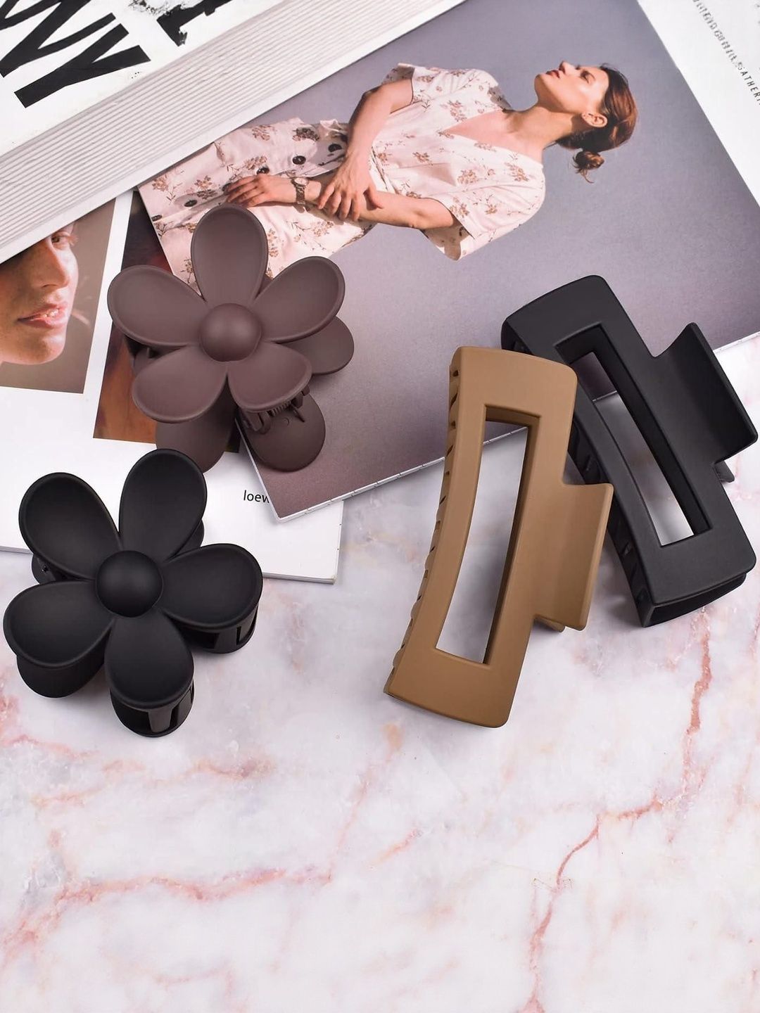 DIVASTRI Women Set of 4 Flower & Rectangular Hair Claw Clip-image-17