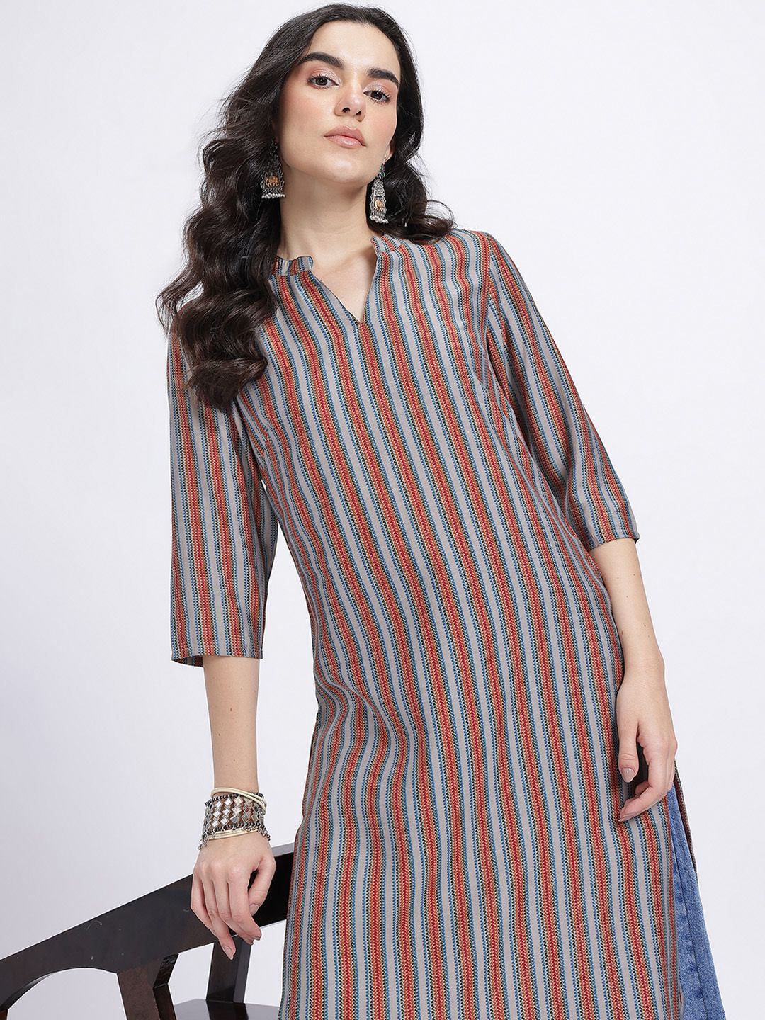 Anouk Rustic Striped V-Neck Straight Kurta-picture-24