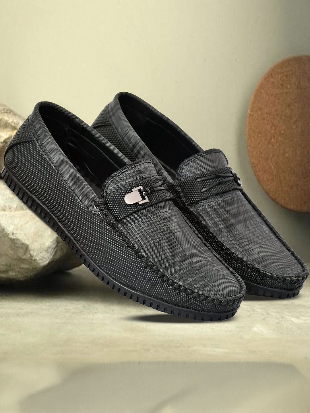 HERE&NOW Men Black Textured Formal Shoes-image-29