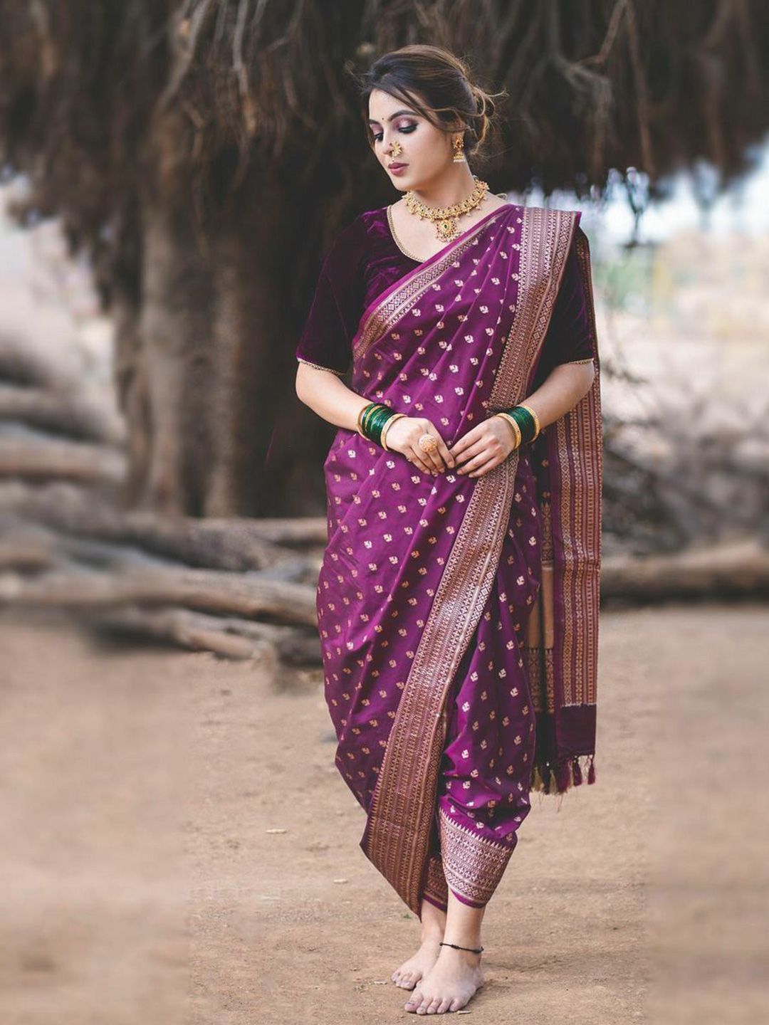 SWEETPEL Ethnic Motifs Woven Design Zari Banarasi Saree-picture-25