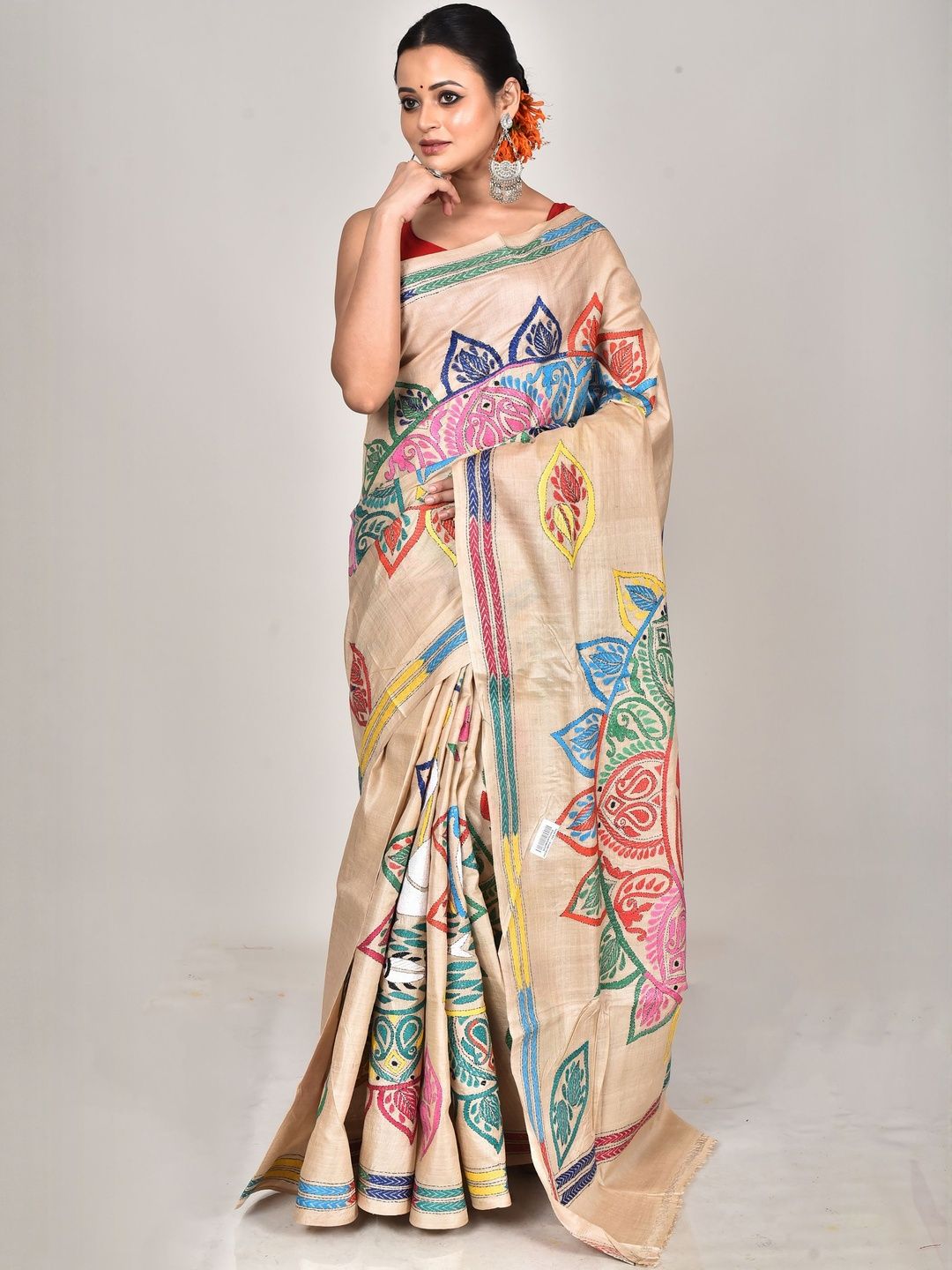 RAM SHYAM collection Ethnic Motifs Embroidered Art Silk Handloom Saree-picture-17