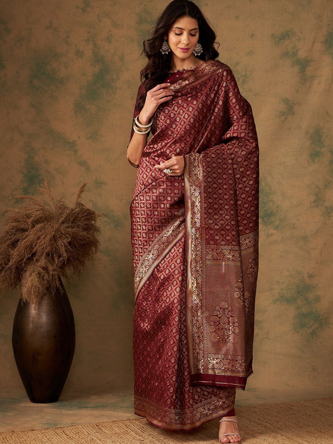 Desi Fusion Ethnic Motifs Woven Design Zari Saree-picture-37