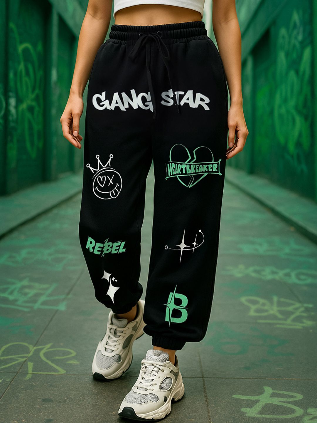 Naruto - Men's Black The Rivals Graphic Printed Super Loose Fit Joggers
