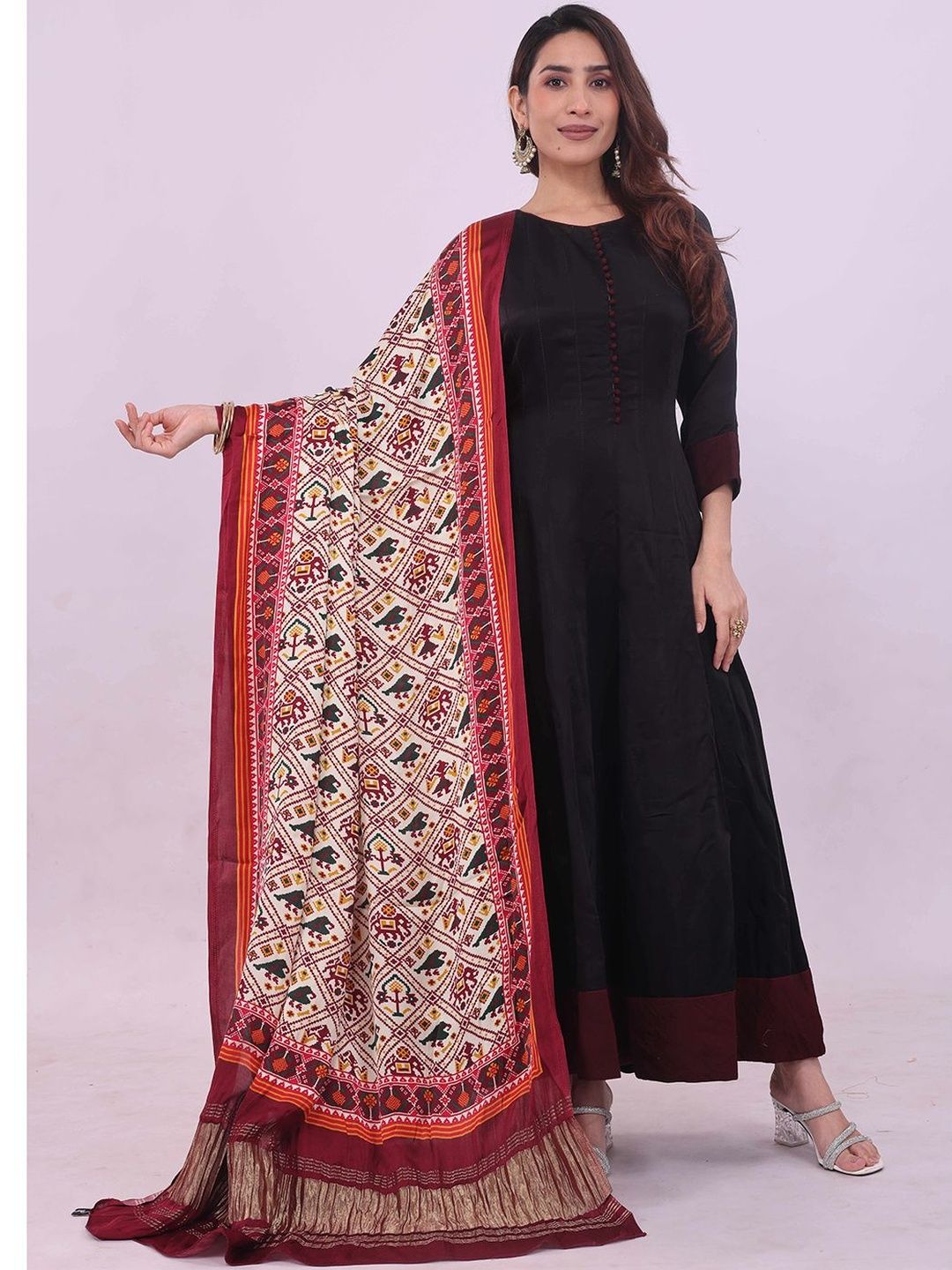 Desibutik Women Silk Printed Multicolor Dupatta-picture-19