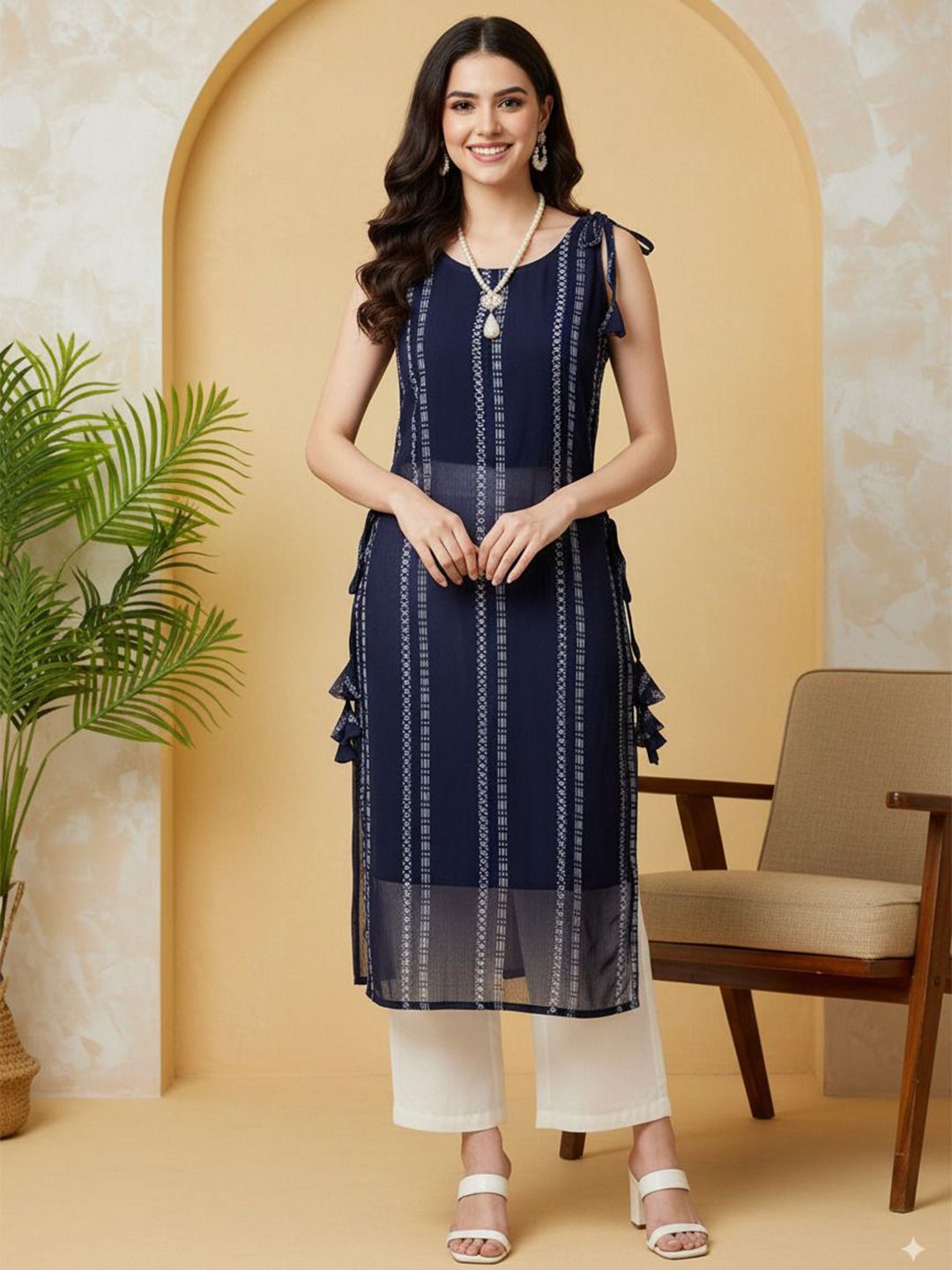 LIPS CROWN Women Floral Printed Halter Neck Kurta-picture-14