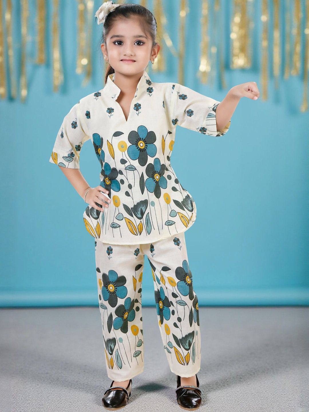 KAARIGARI Girls Floral Printed Cotton Kurta & Trouser Co-Ord Set-picture-25