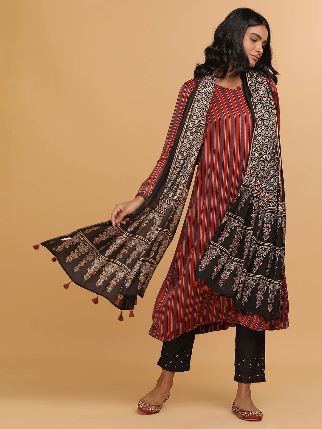 Folk Song Geometric Ajrakh Printed Dupatta-picture-32