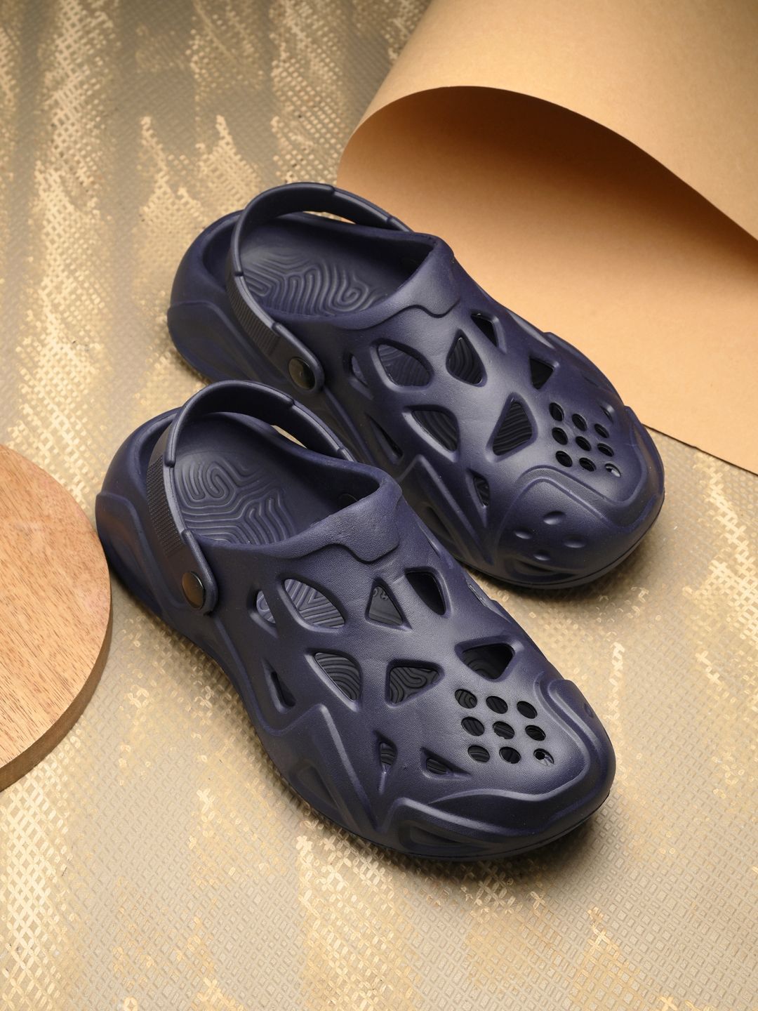 HRX by Hrithik Roshan Men Croslite Clogs-picture-36