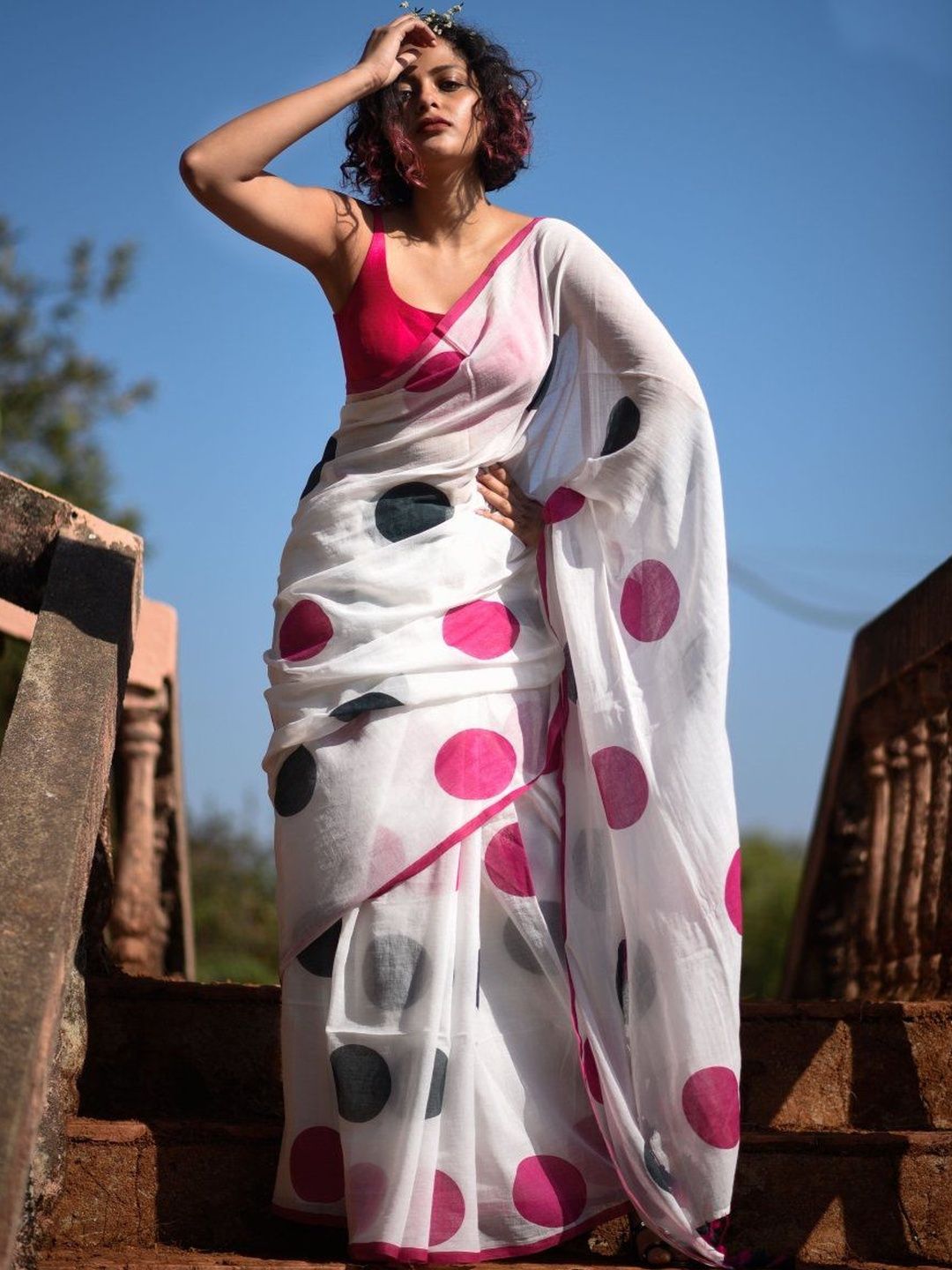 ZILVIRA Polka Dot Pure Linen Block Print Saree-picture-18