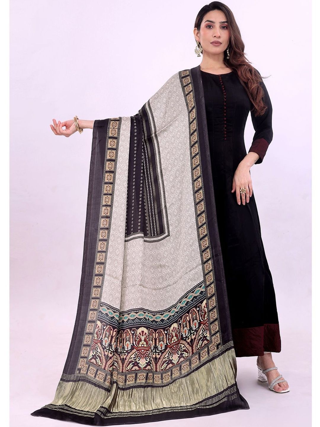 Desibutik Women Printed Dupatta-picture-26