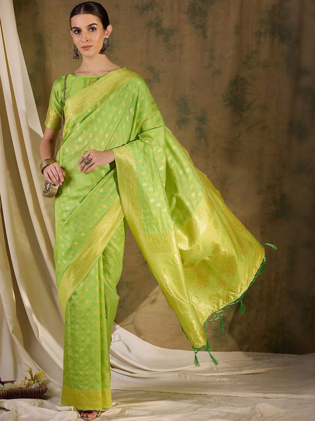 Desi Fusion Ethnic Motifs Woven Design Zari Saree-picture-16