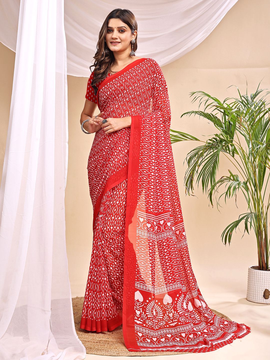 Leelavati Ethnic Motifs Printed Pure Chiffon Saree-picture-15