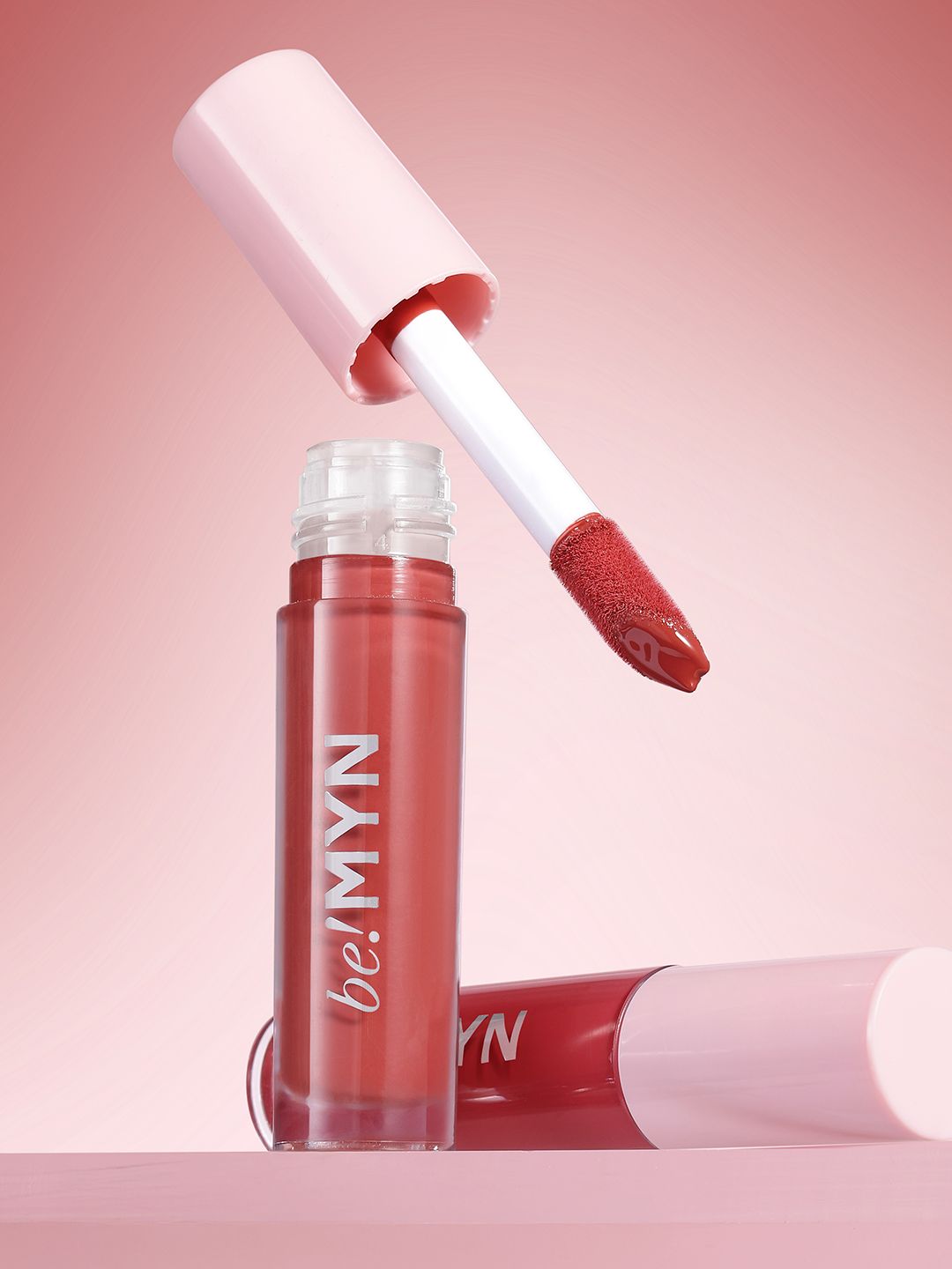 Be!Myn Poutstanding Hydrating High Shine Lip Gloss with Peptides 4 ml - Brownie Bliss LG05-picture-14
