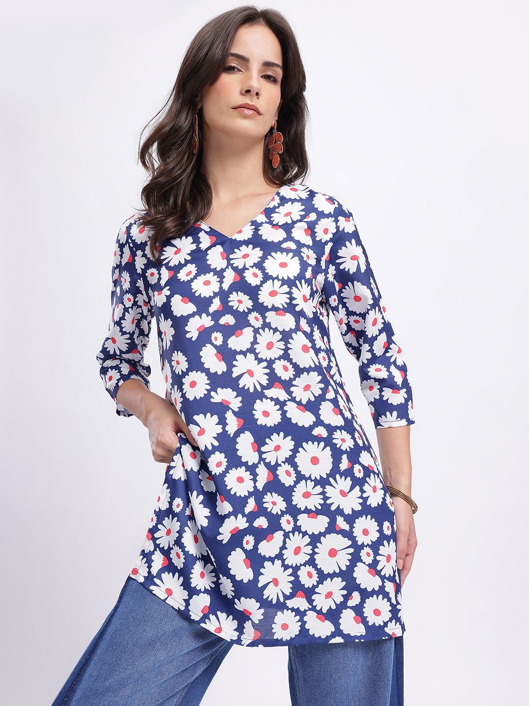 Anouk Rustic Floral Printed V-Neck Kurti-picture-39