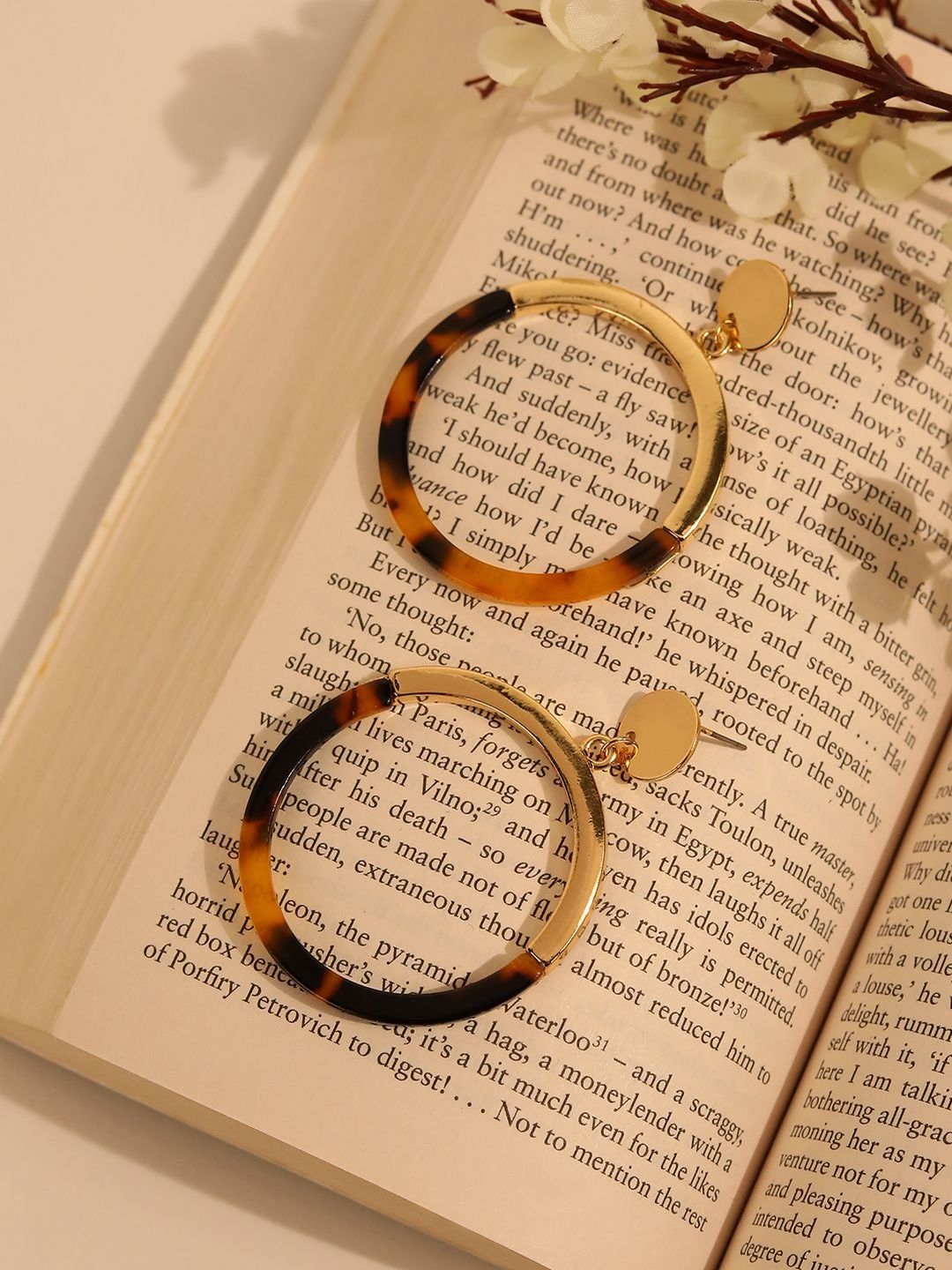 LIMEROAD Gold-Plated Circular Hoop Earrings-image-30