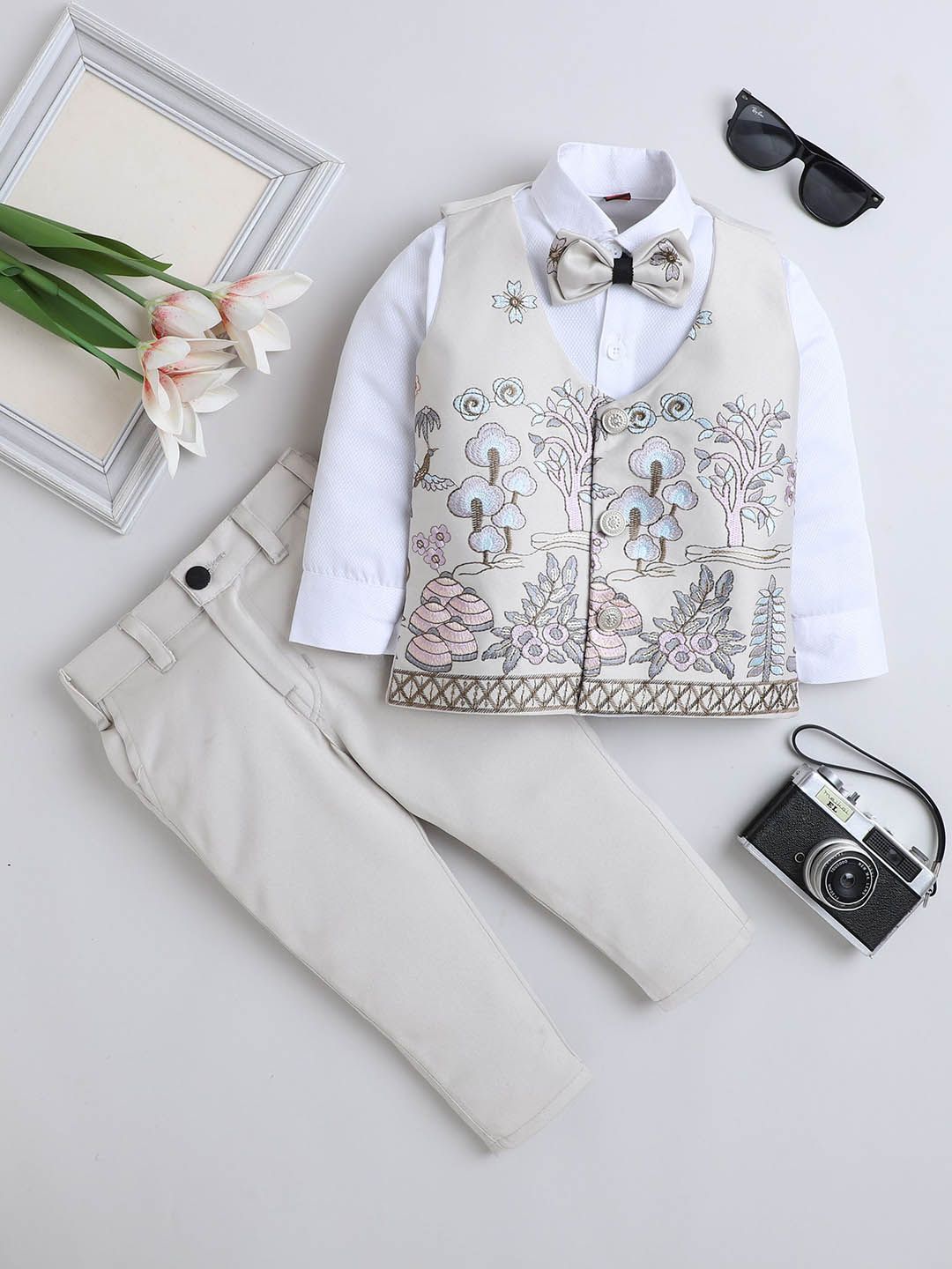 FOURFOLDS Boys Embroidered Single-Breasted Three-Piece Suit-picture-56