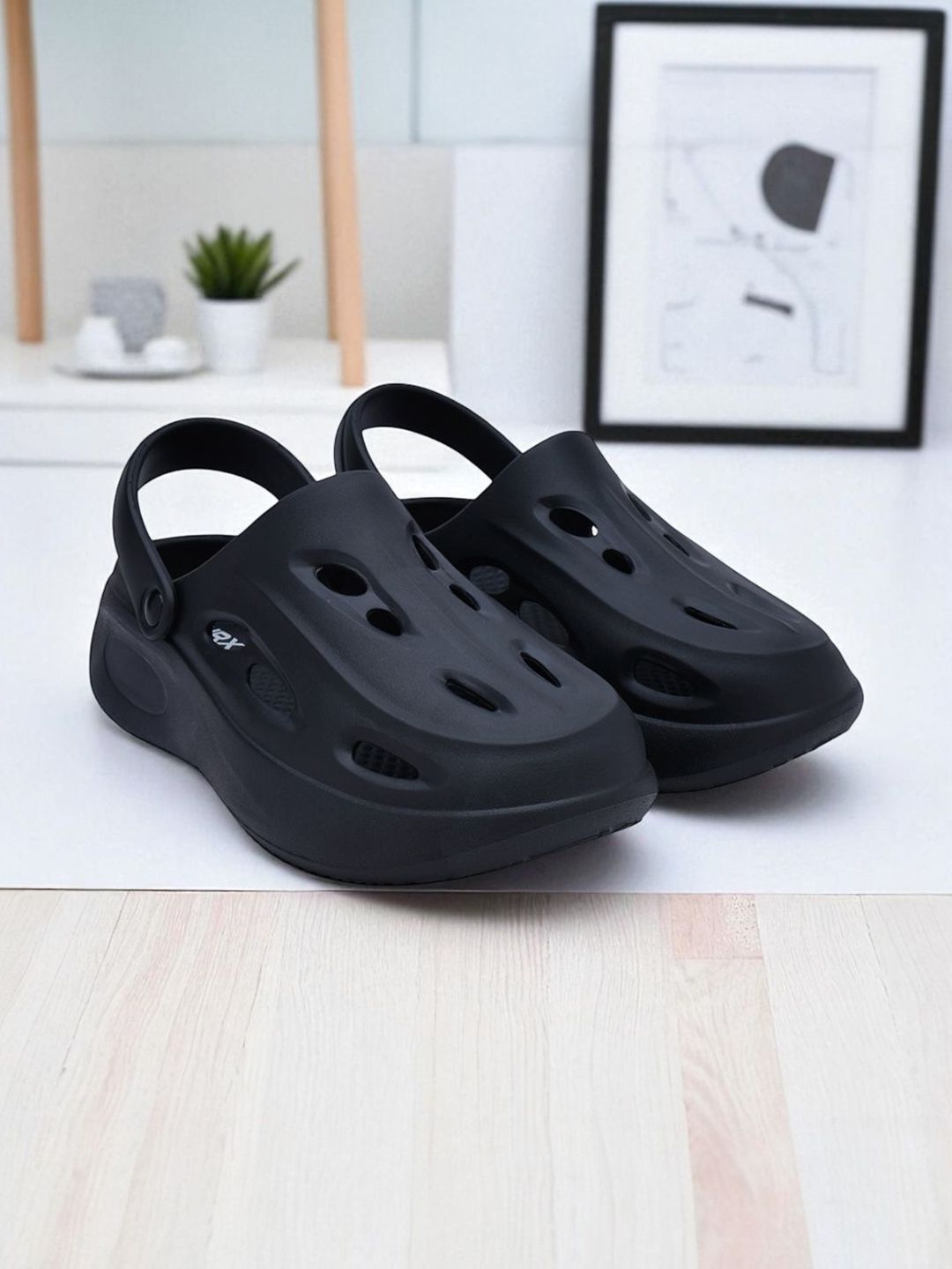 HRX by Hrithik Roshan Men Clogs Flip Flops-picture-52