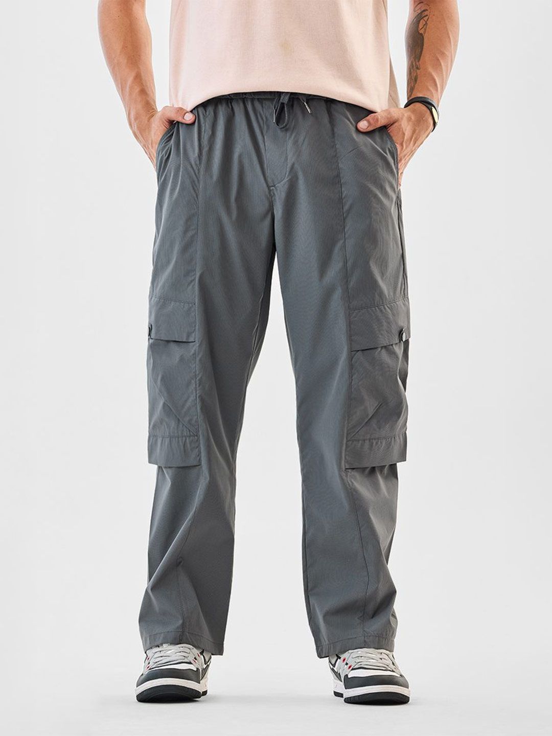 Snitch Men Grey Mid-Rise Relaxed Fit Cargo Pants-picture-19