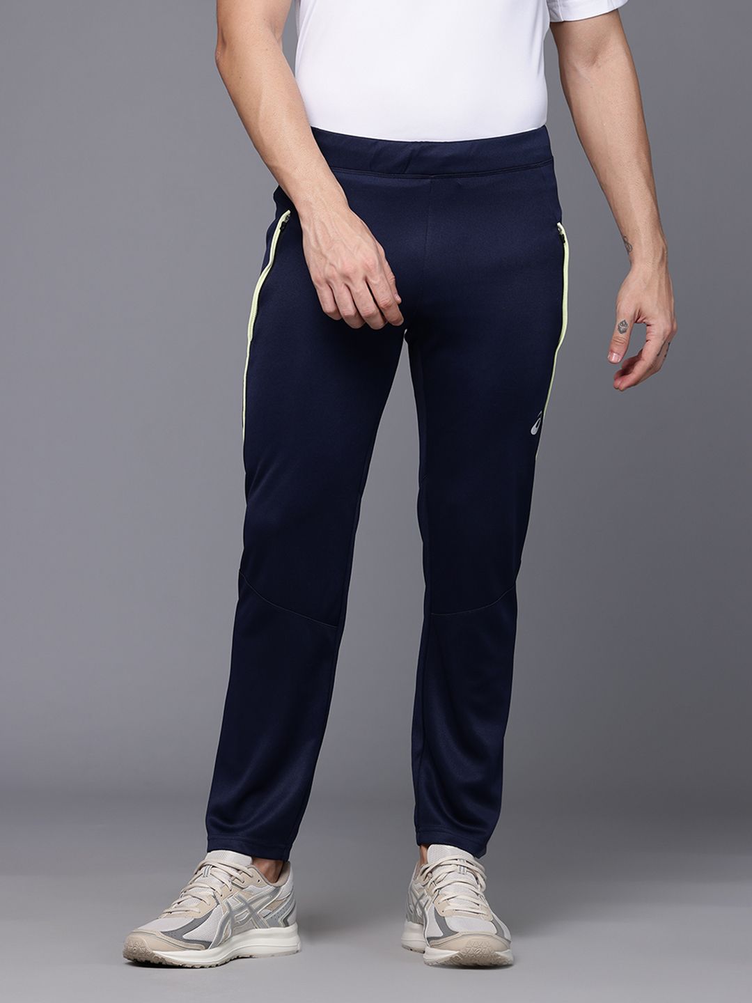 ASICS Men Smart Fit Knit Running Track Pants-image-39